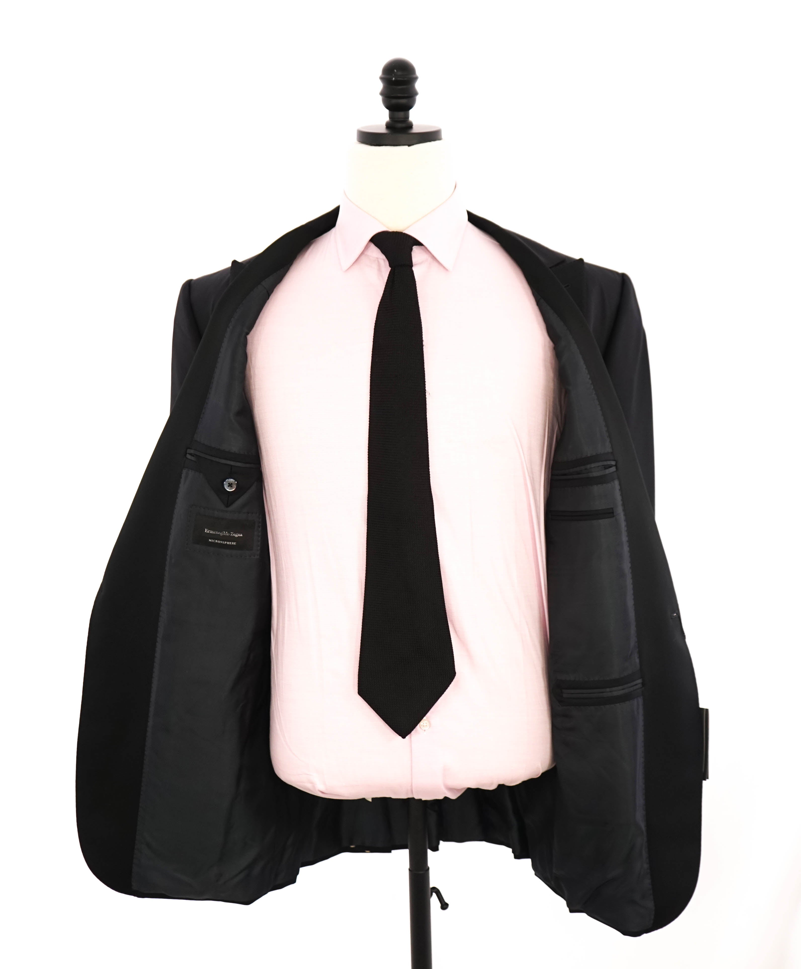 $2,995 ERMENEGILDO ZEGNA - PEAK LAPEL Tuxedo Dinner Jacket 1-Piece - 48R