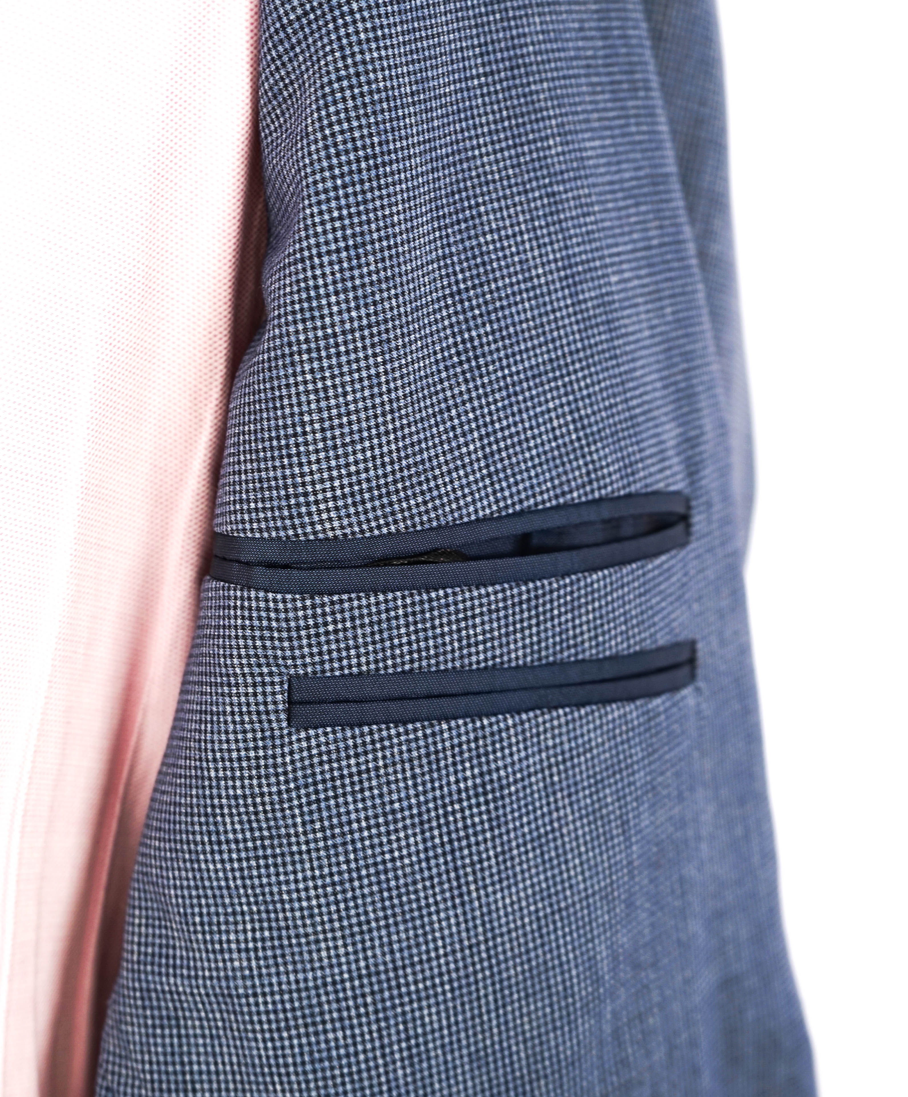 $3,495 ERMENEGILDO ZEGNA - Pastel Blue *DUO* “ZERO WEIGHT” Suit - 40R
