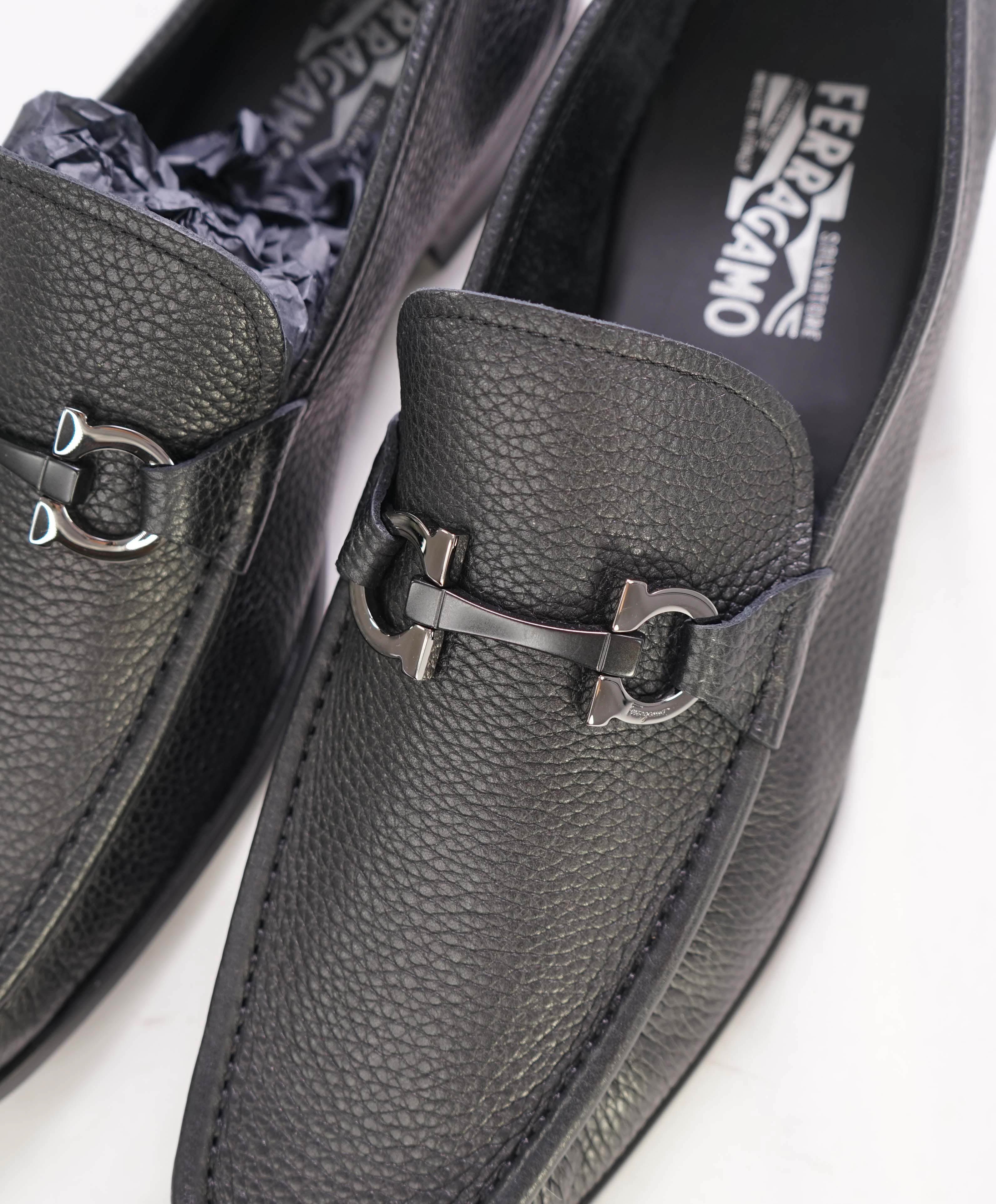$850 SALVATORE FERRAGAMO - “GRANDIOSO" Gancini Bit Loafer Black Leather - 12 EE