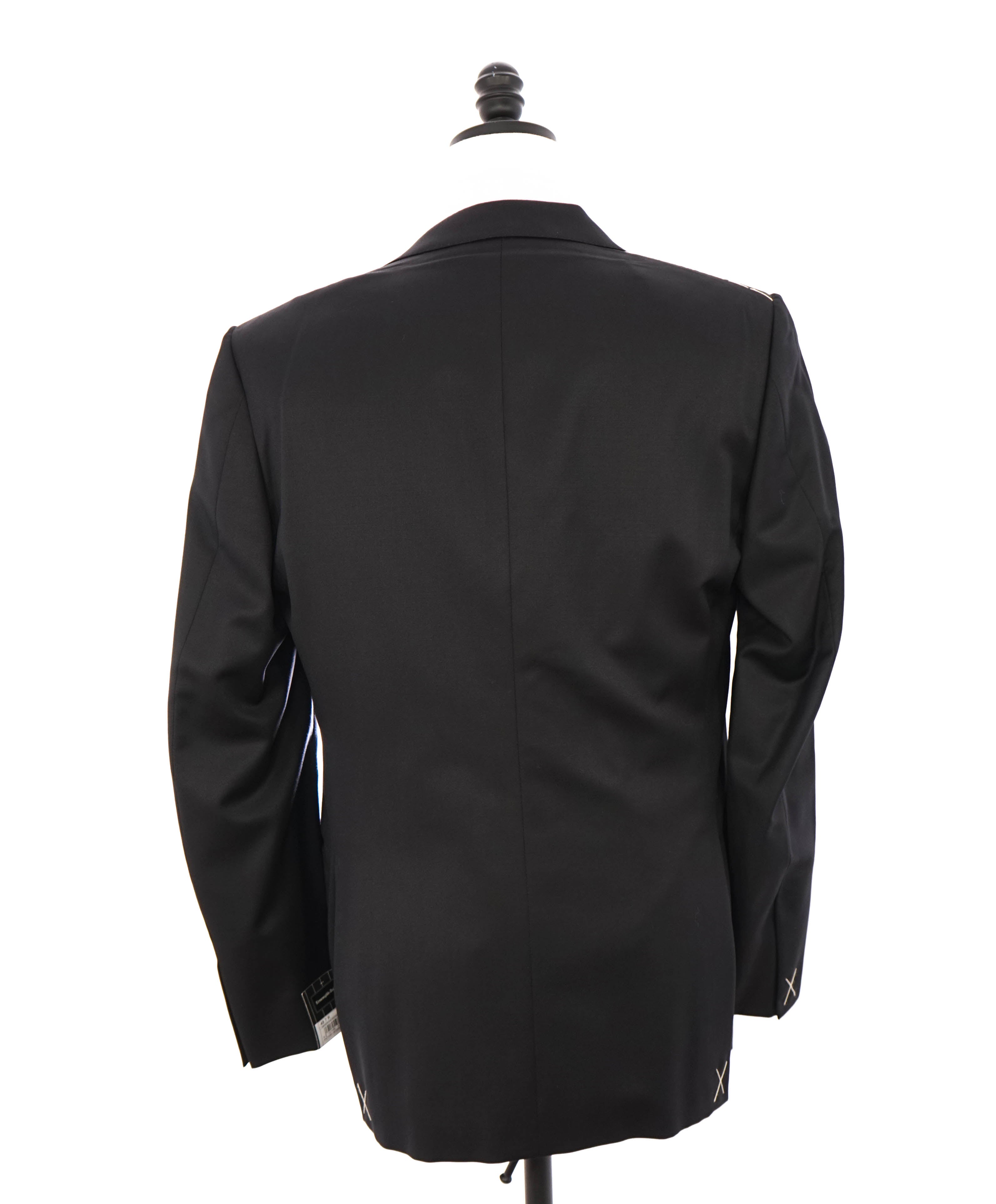 $2,995 ERMENEGILDO ZEGNA - PEAK LAPEL Tuxedo Dinner Jacket 1-Piece - 38R