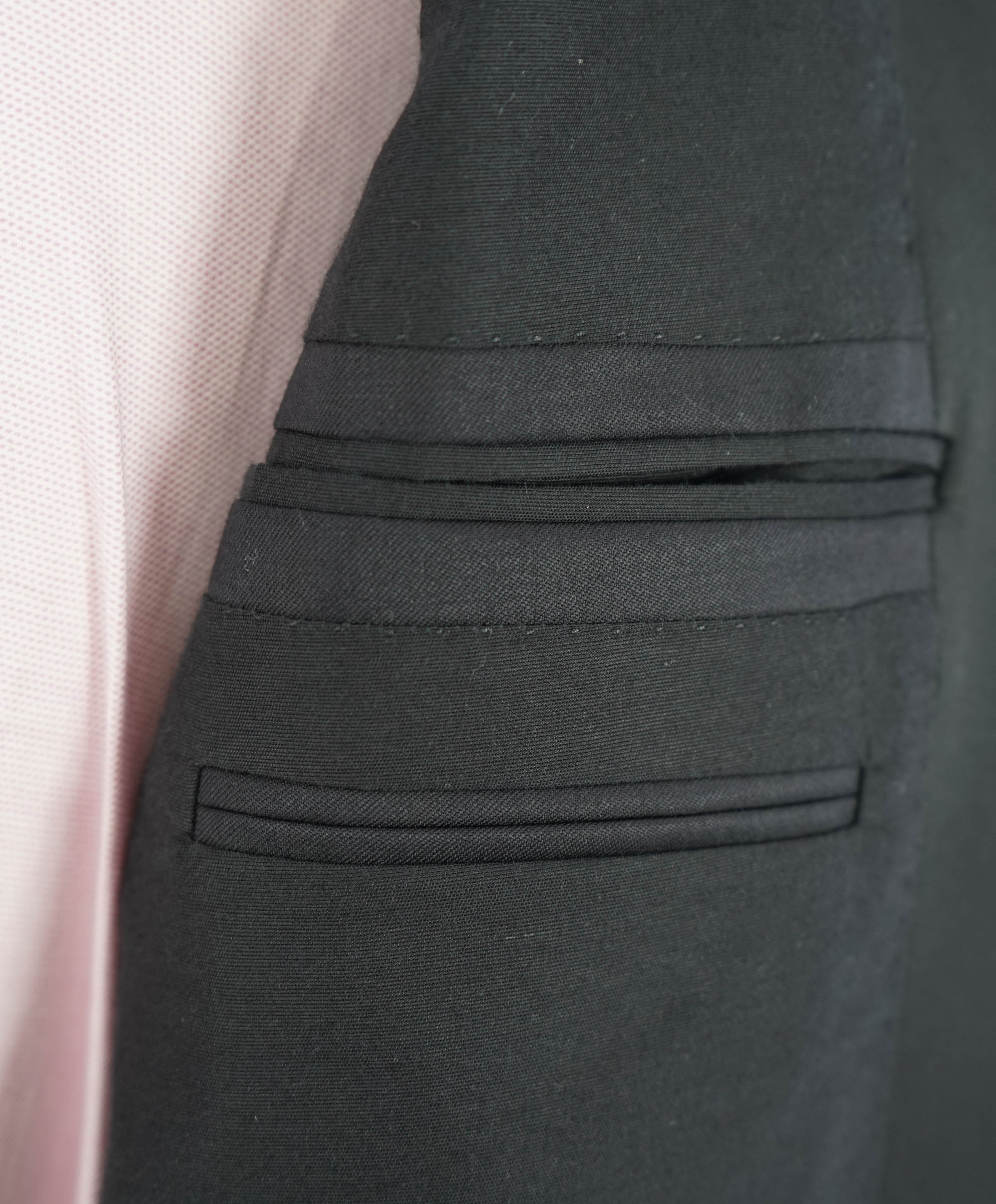 $2,995 ERMENEGILDO ZEGNA - PEAK LAPEL Tuxedo Dinner Jacket 1-Piece - 38S