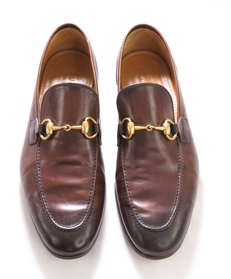 $920 GUCCI - "JORDAAN" Brown ICONIC Horsebit Leather Loafers - 7US (6.5G)