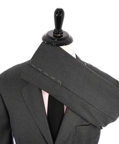 BRUNELLO CUCINELLI - *CLOSET STAPLE* Gray 2/3 Roll Lapel Semi-Lined Suit - 46L