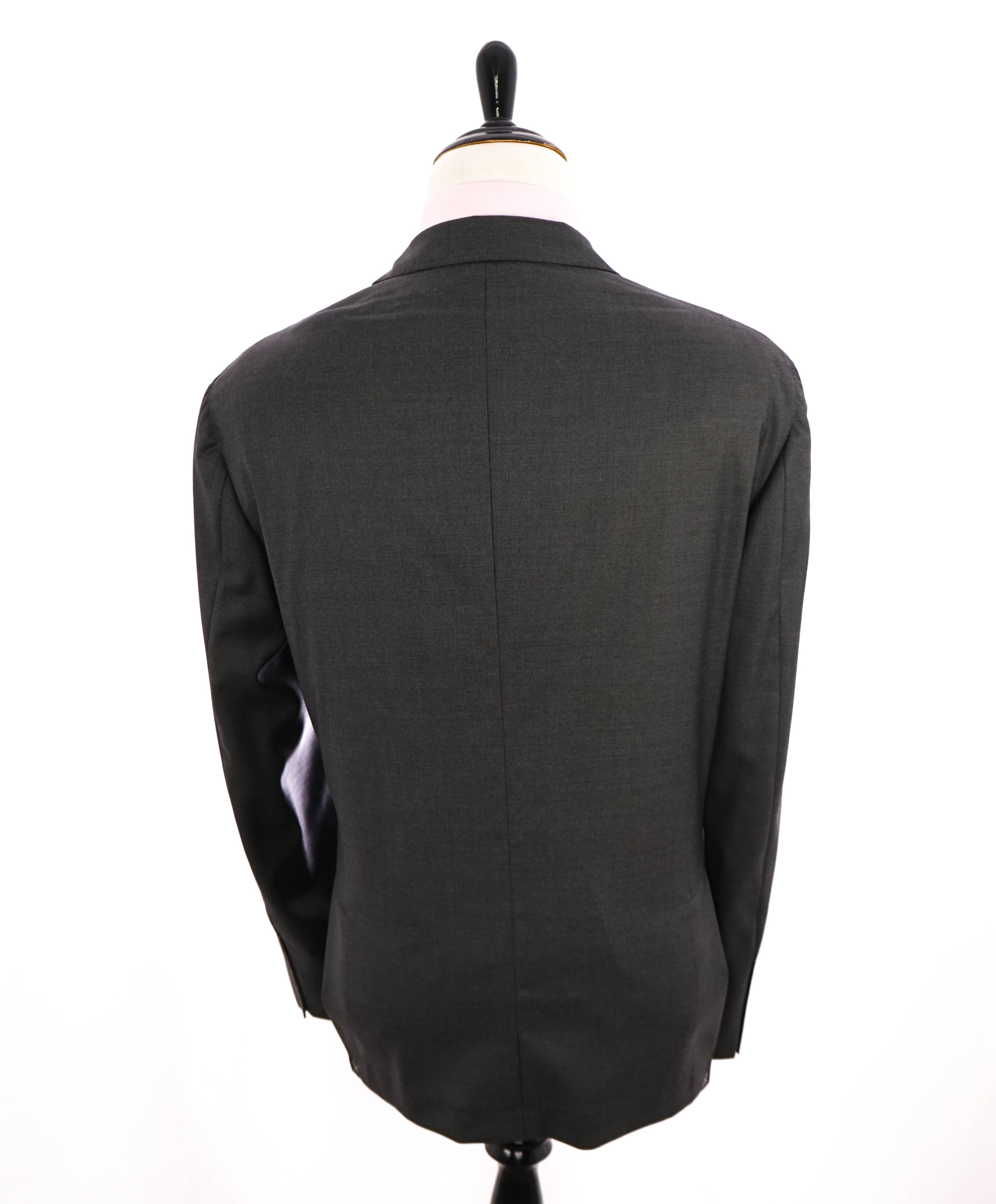 BRUNELLO CUCINELLI - *CLOSET STAPLE* Gray 2/3 Roll Lapel Semi-Lined Suit - 46L