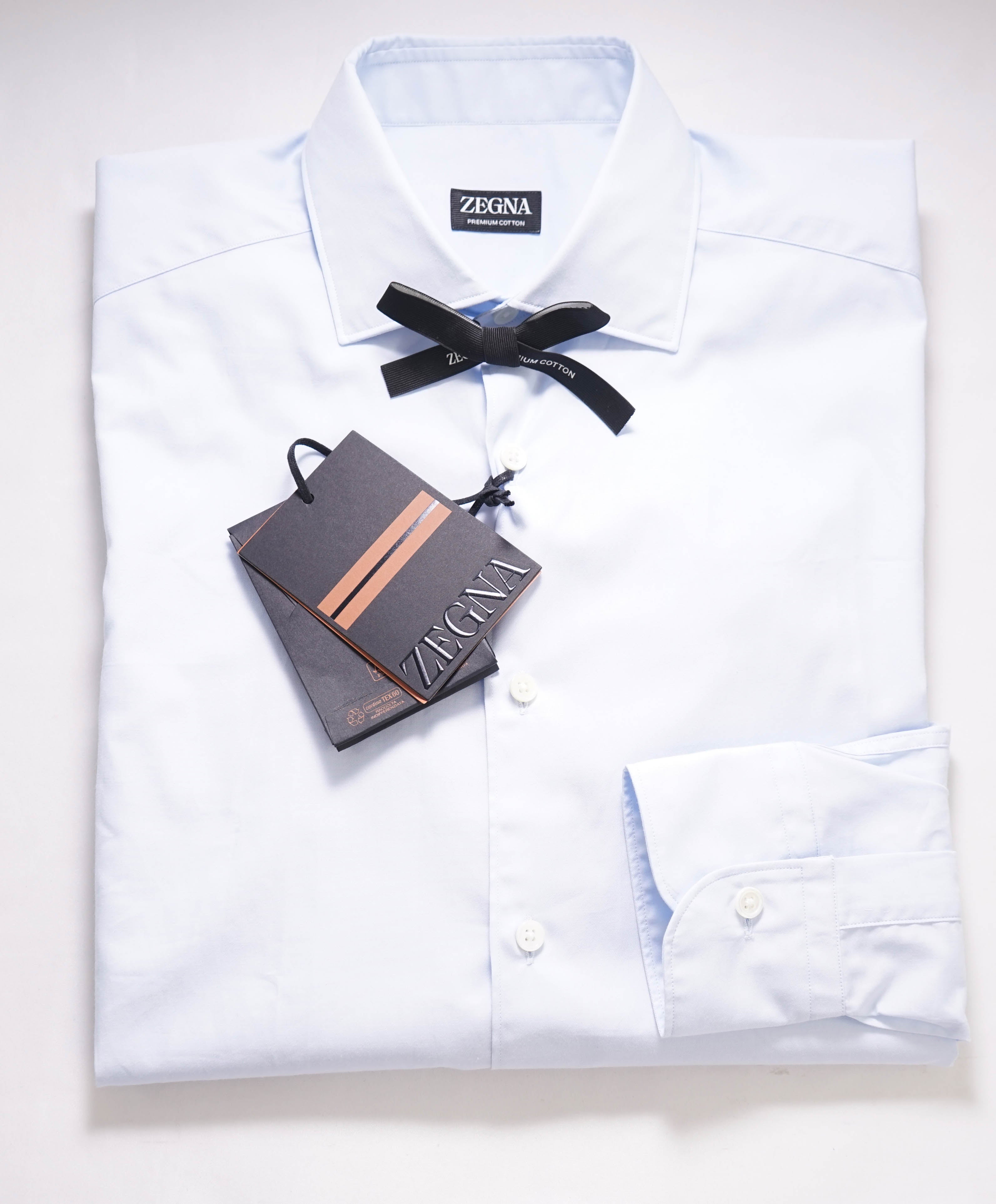 $550 ERMENEGILDO ZEGNA - Light Blue Button Down Spread Collar Shirt - M