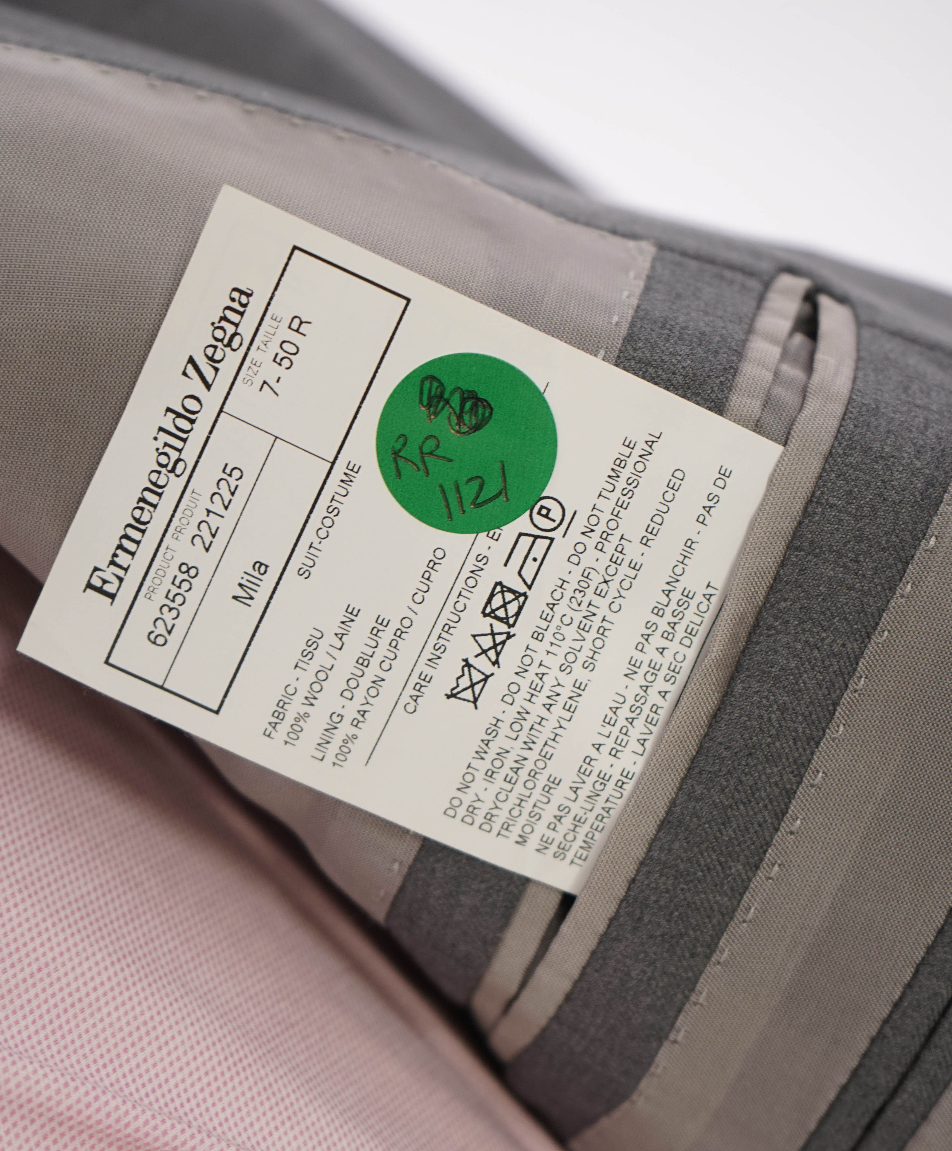 $3,290 ERMENEGILDO ZEGNA- “TORFEO” Light Gray Solid Blazer- 40R