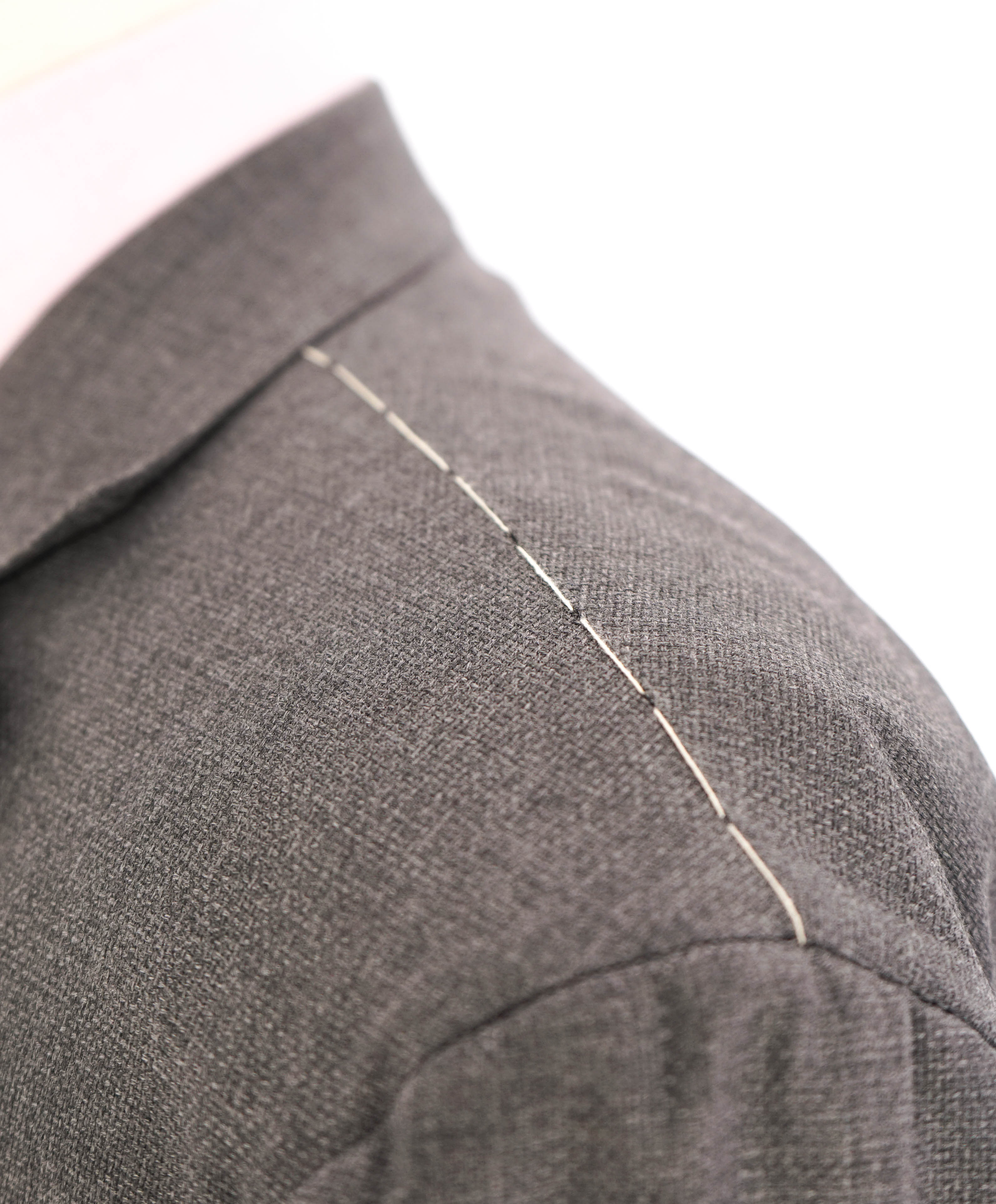 $3,295 ERMENEGILDO ZEGNA - Gray Royal Weave "10 POCKET" Blazer - 48R