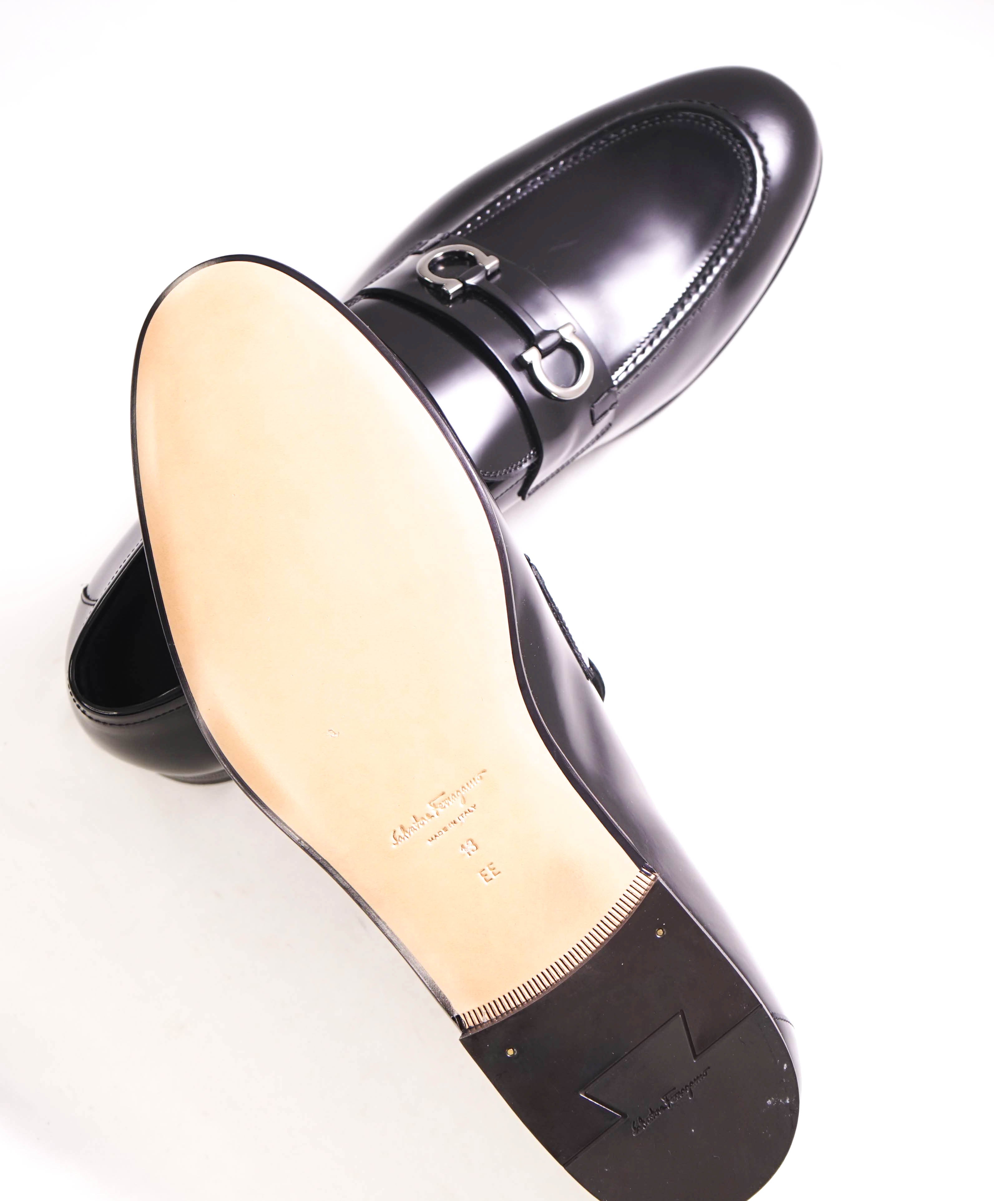 $850 SALVATORE FERRAGAMO - “GIN 4" Gancini Bit Loafer Black Leather - 13 US