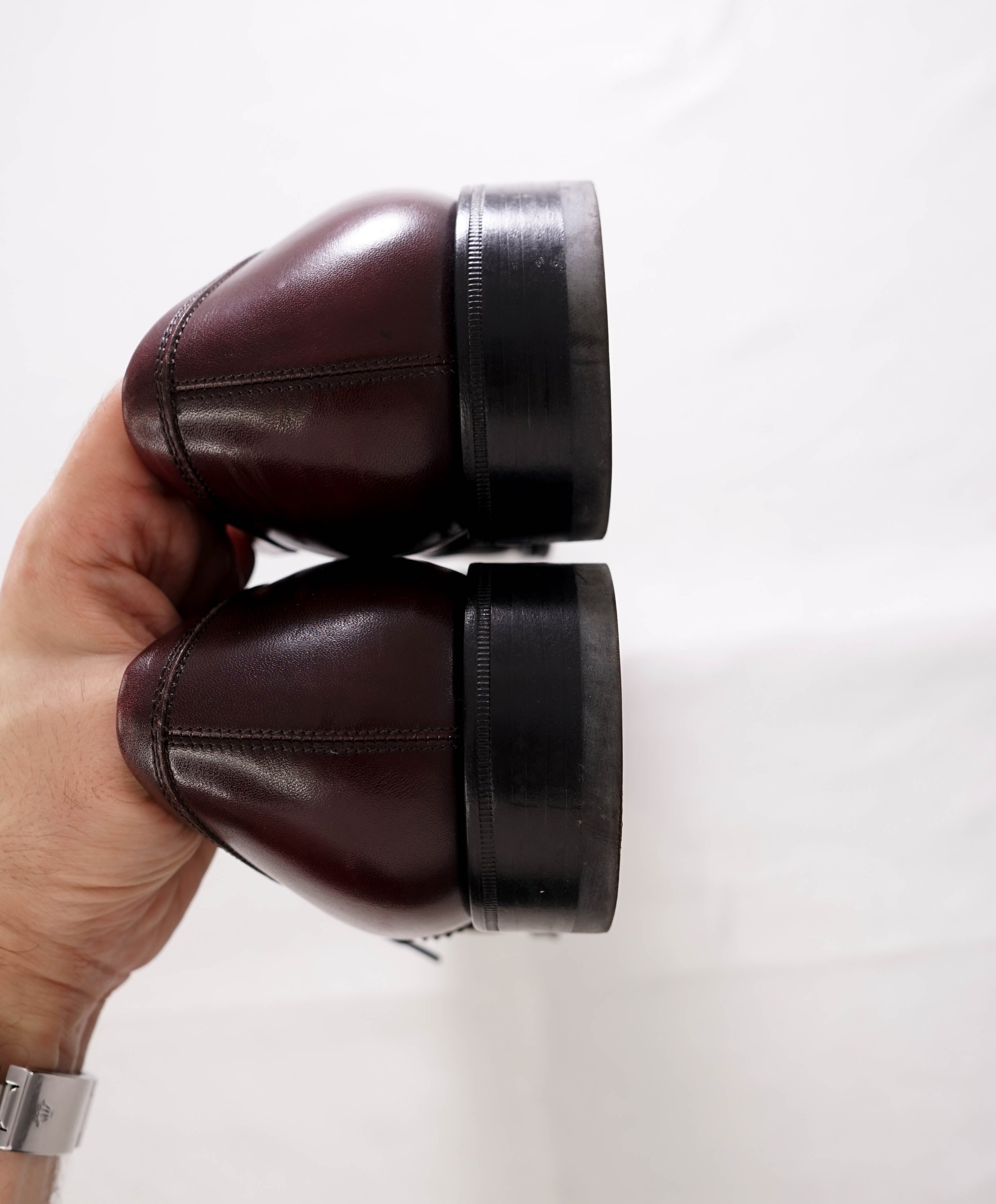 $950 SALVATORE FERRAGAMO - 2-Tone Brogue Oxfords - 10 D US