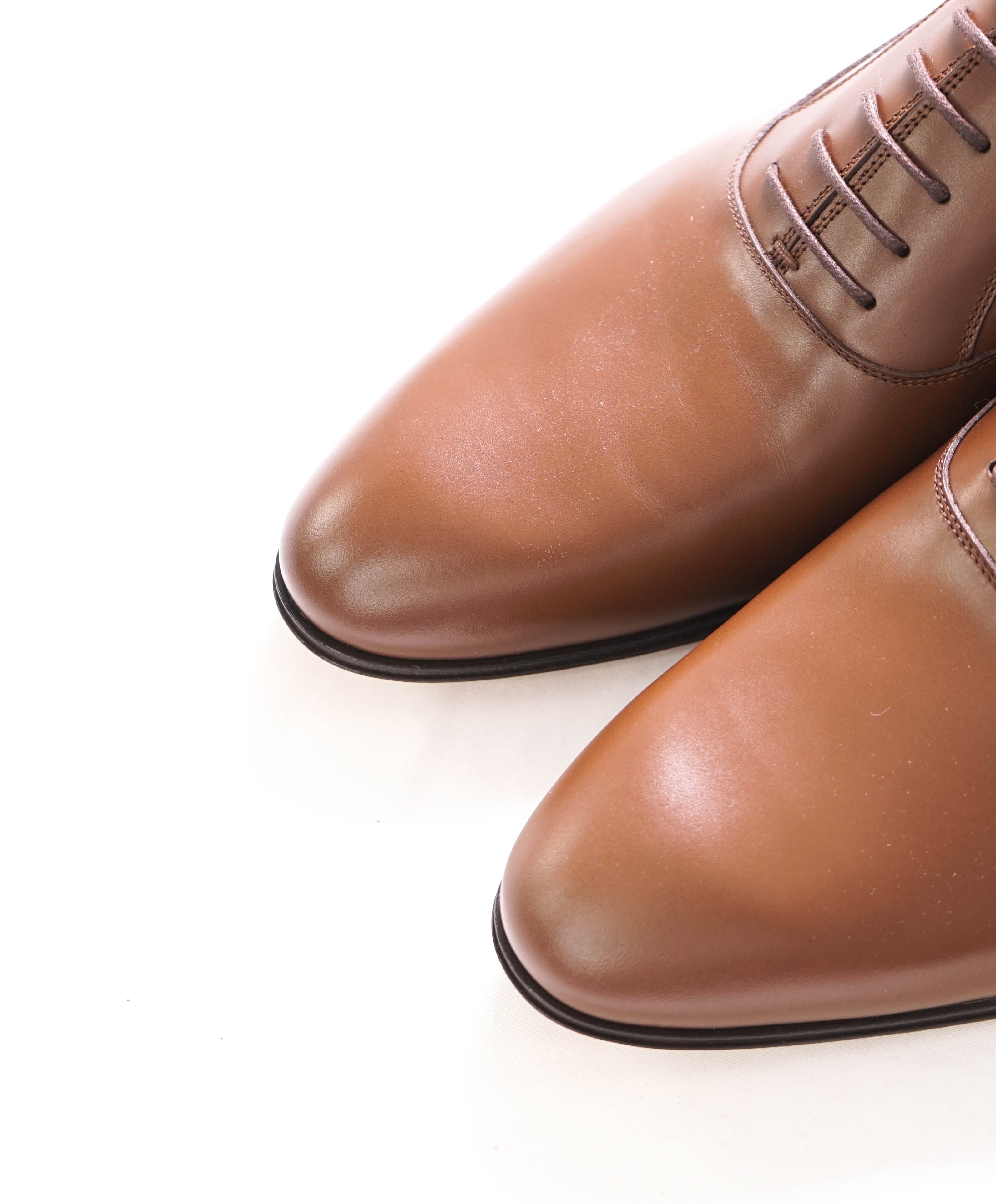 $890 GUCCI - "ADEL" Brown Logo Heel Oxford - 10US (9.5G)