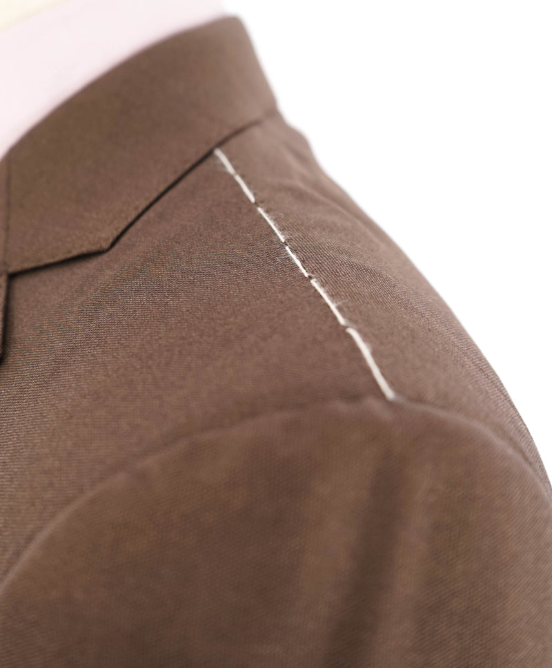 $3,995 ERMENEGILDO ZEGNA -"TROFEO 600" Medium Brown Silk Suit - 38R