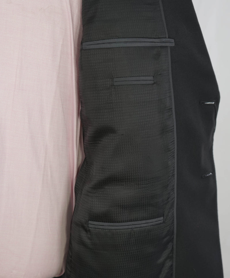 ARMANI COLLEZIONI -  "G Line" Modern Black Notch Lapel Suit - 42S