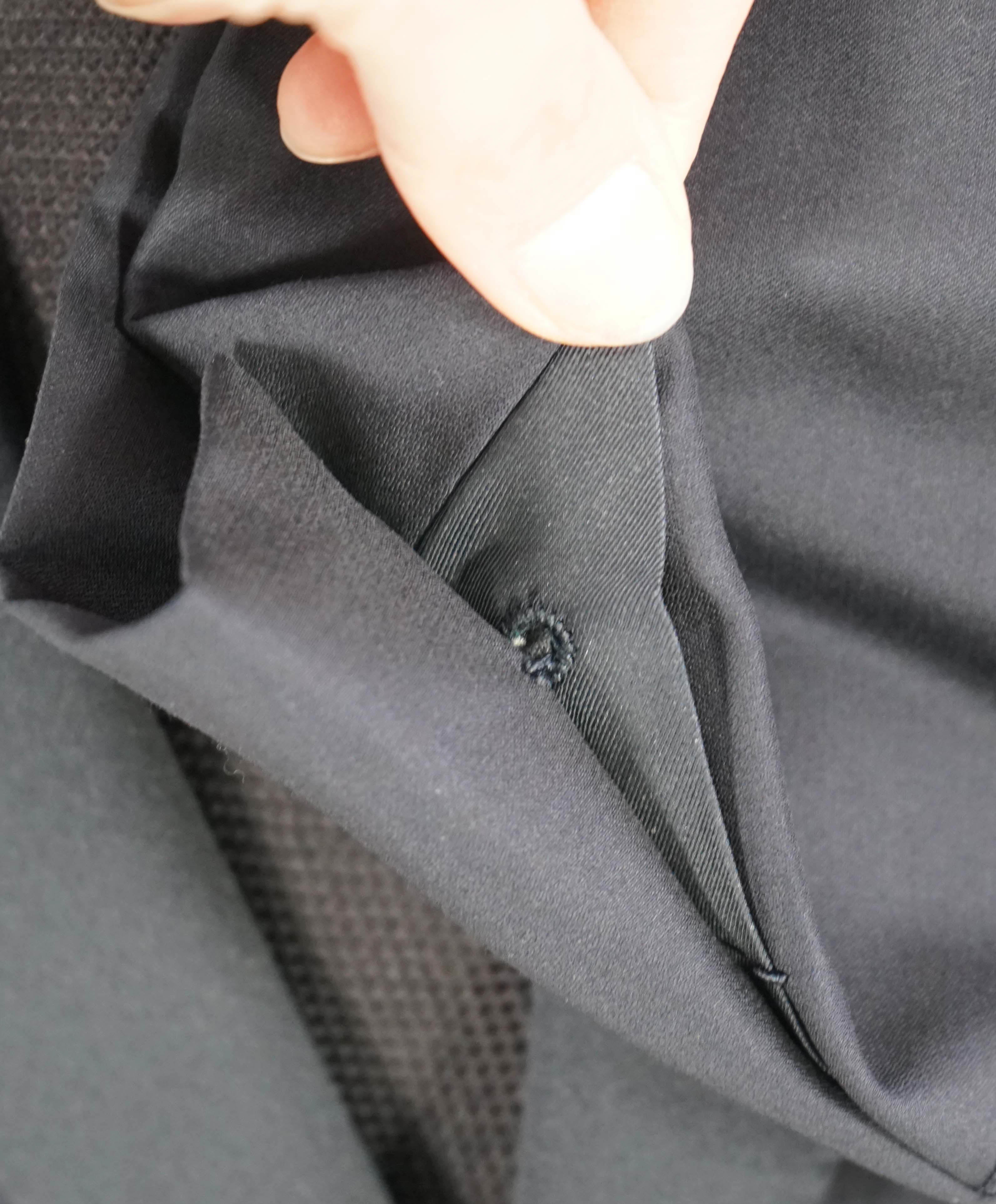 $5,995 ERMENEGILDO ZEGNA - "TROFEO 600" Wool/Silk Peak Lapel Navy Tuxedo - 44R