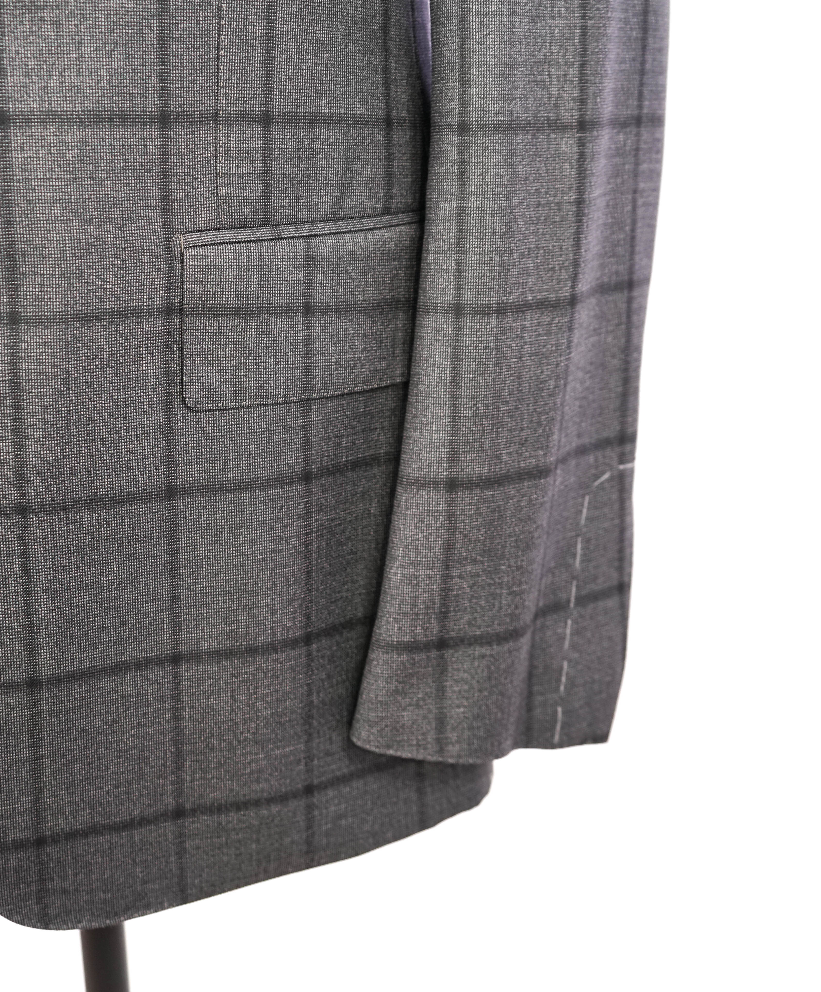 $5,970 TOM FORD - 2-Piece "SHELTON" Gray PEAK LAPEL Side Tab Suit - 42L (52EU)