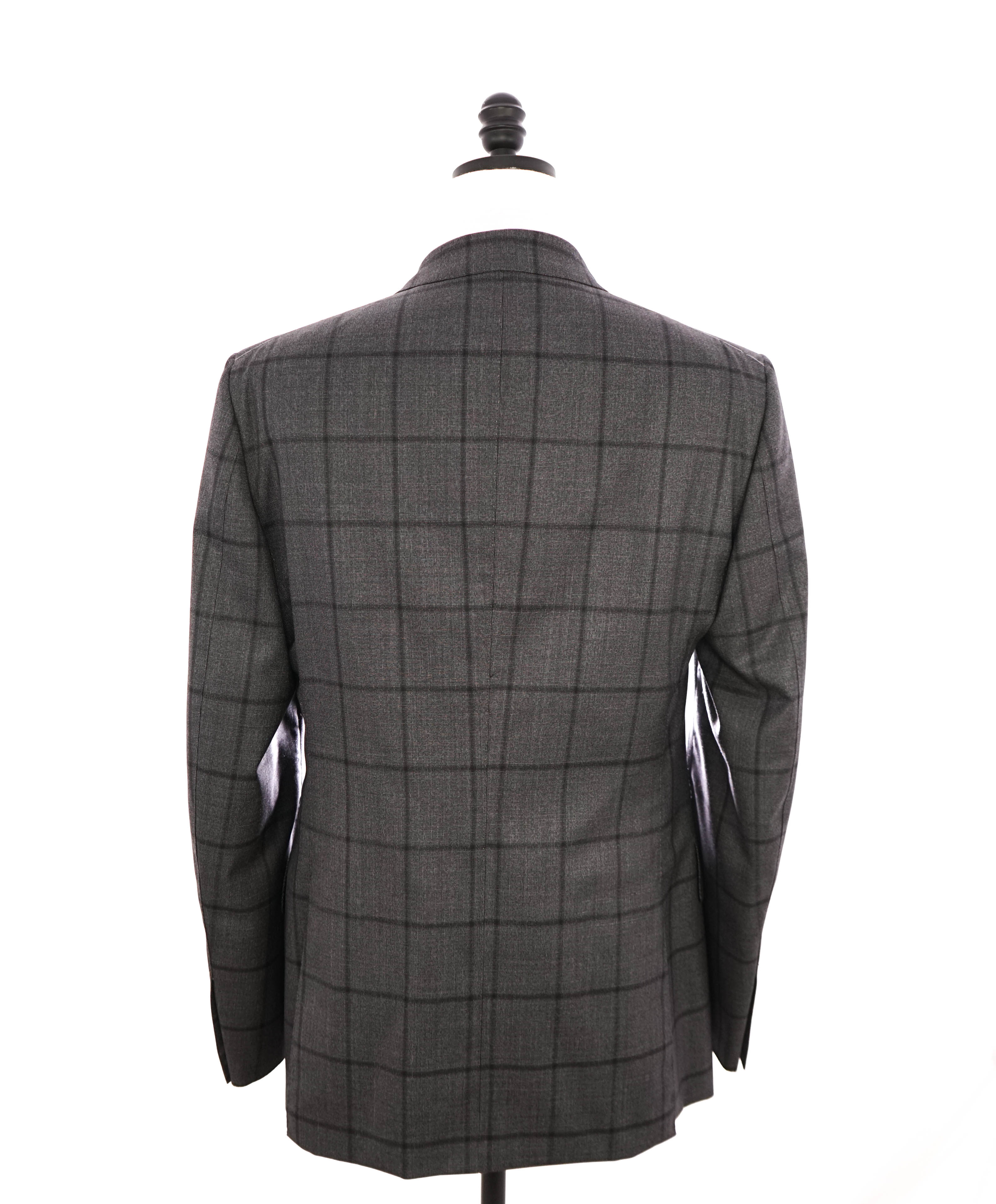 $5,970 TOM FORD - 2-Piece "SHELTON" Gray PEAK LAPEL Side Tab Suit - 42L (52EU)