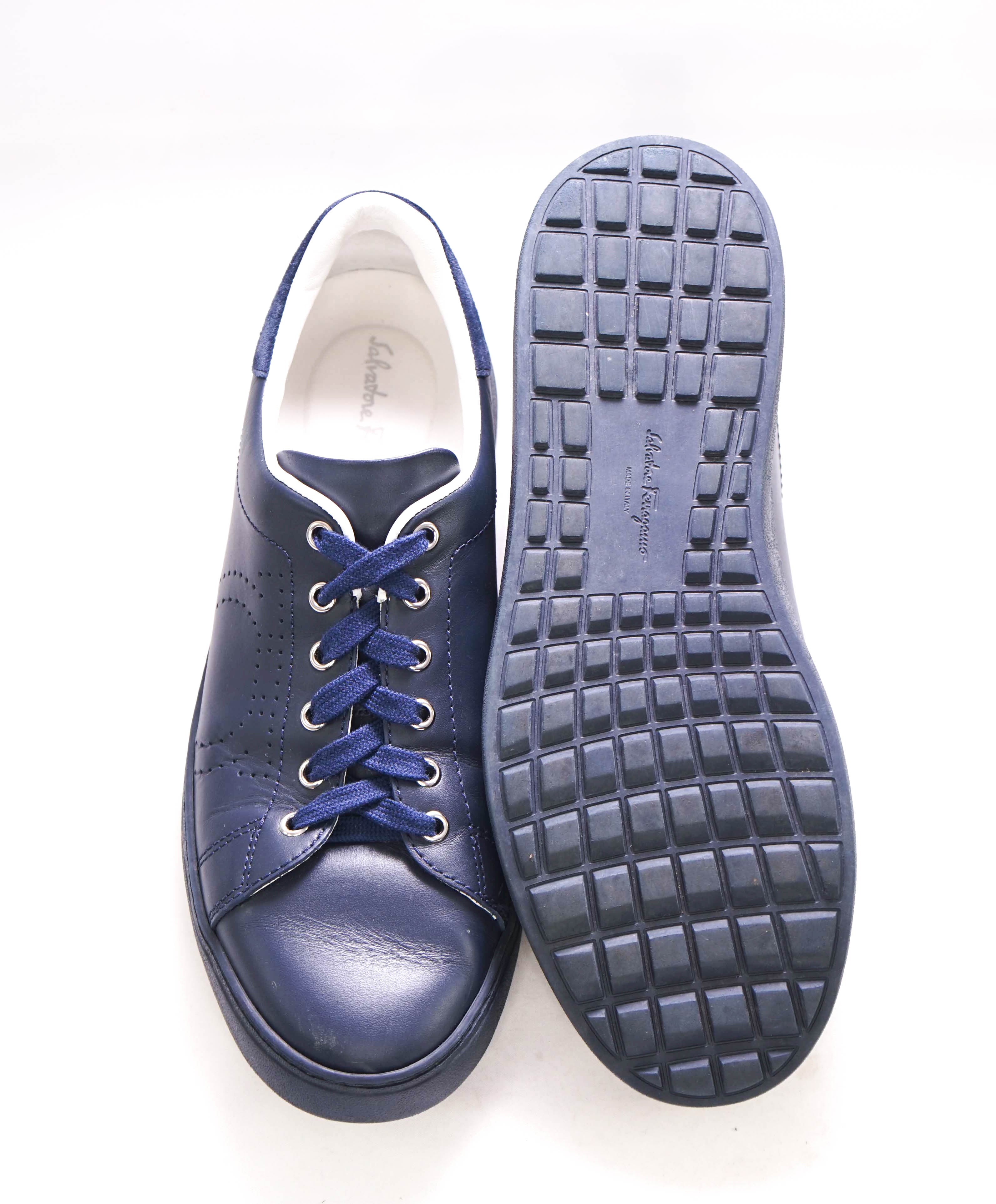$750 SALVATORE FERRAGAMO - Blue Navy Gancini Embossed Logo