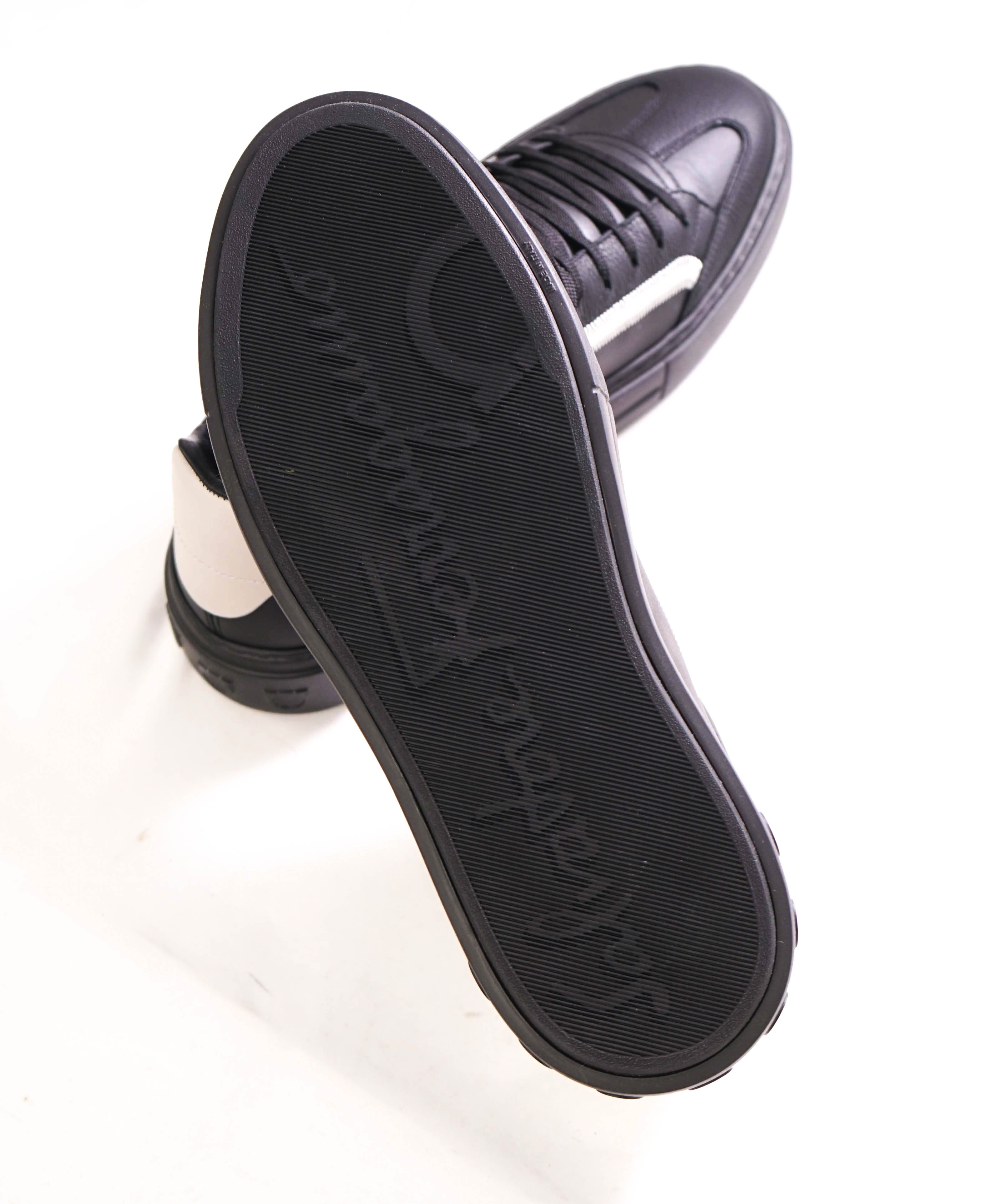 $795 SALVATORE FERRAGAMO - *BORG 5* Black Gancini Sneaker - 10 M US