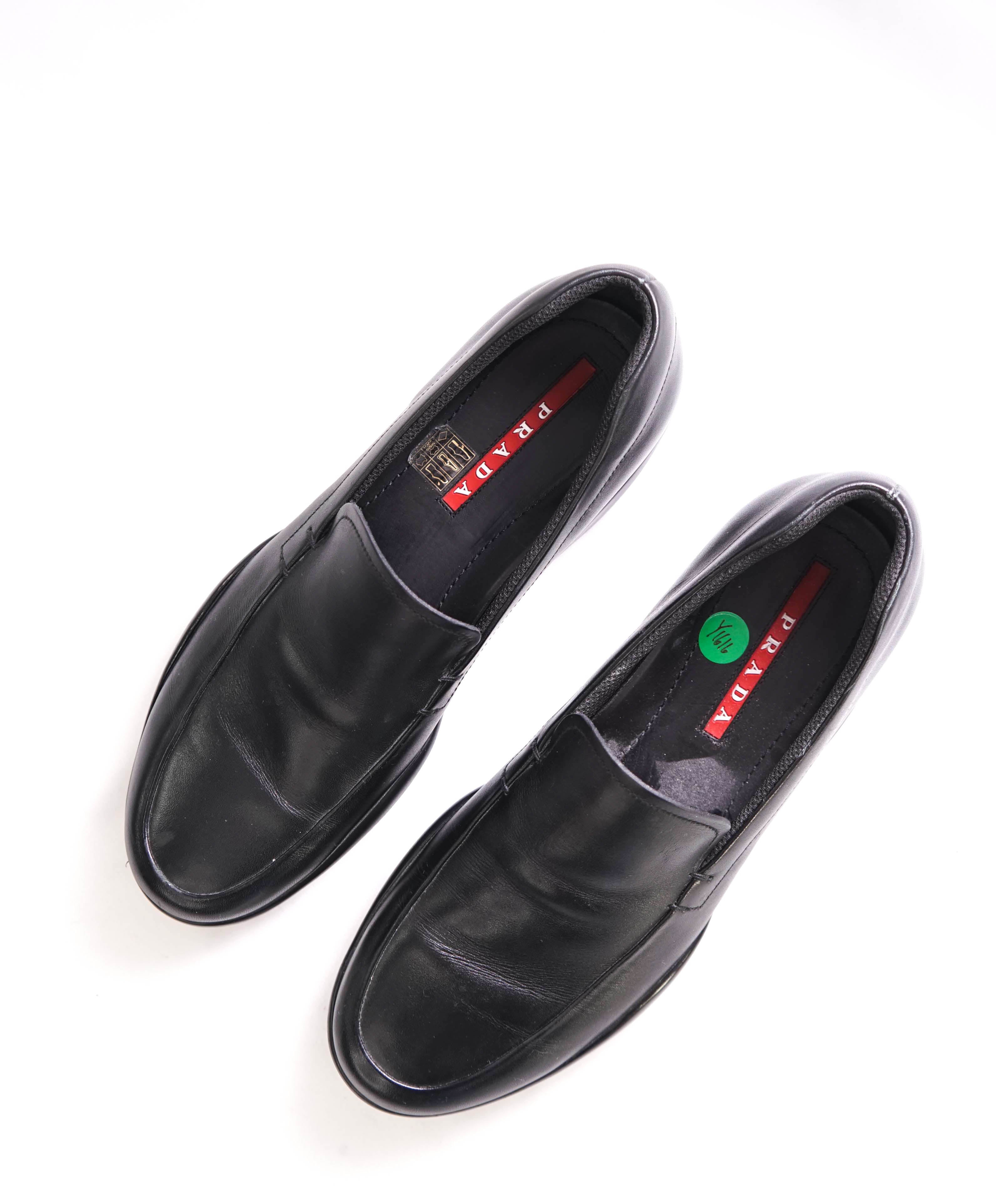 $795 PRADA - *LINEA ROSSA* Black Slip On Logo Vamp Loafer - 8.5 US (7.5 Prada)