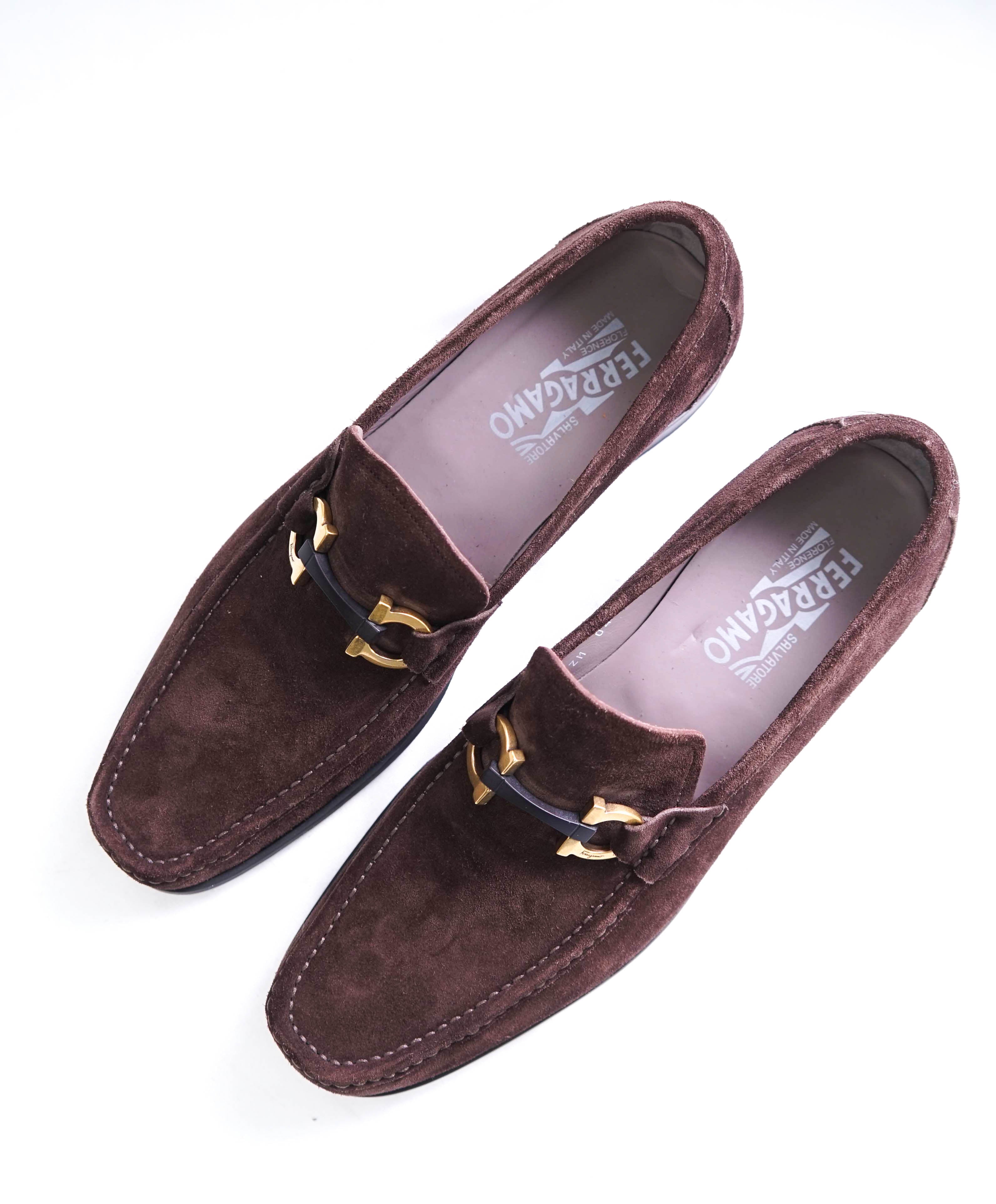 $850 SALVATORE FERRAGAMO - “GRANDIOSO" Gancini Bit Loafer Brown Suede - 10 D