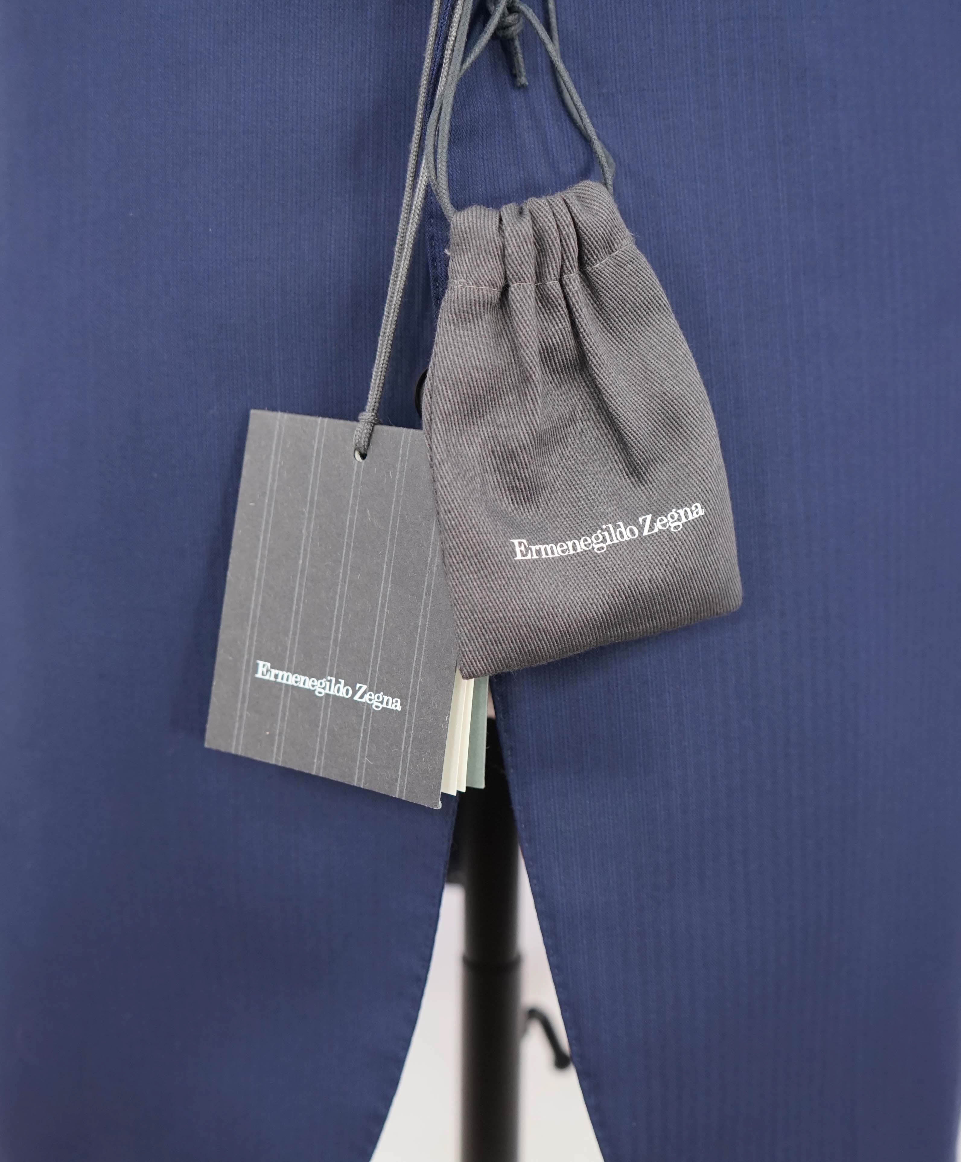 $4,650 ERMENEGILDO ZEGNA- *SU MISURA* Wool 15 MIL MIL 15 Blue Blazer- 54R US (64EU)