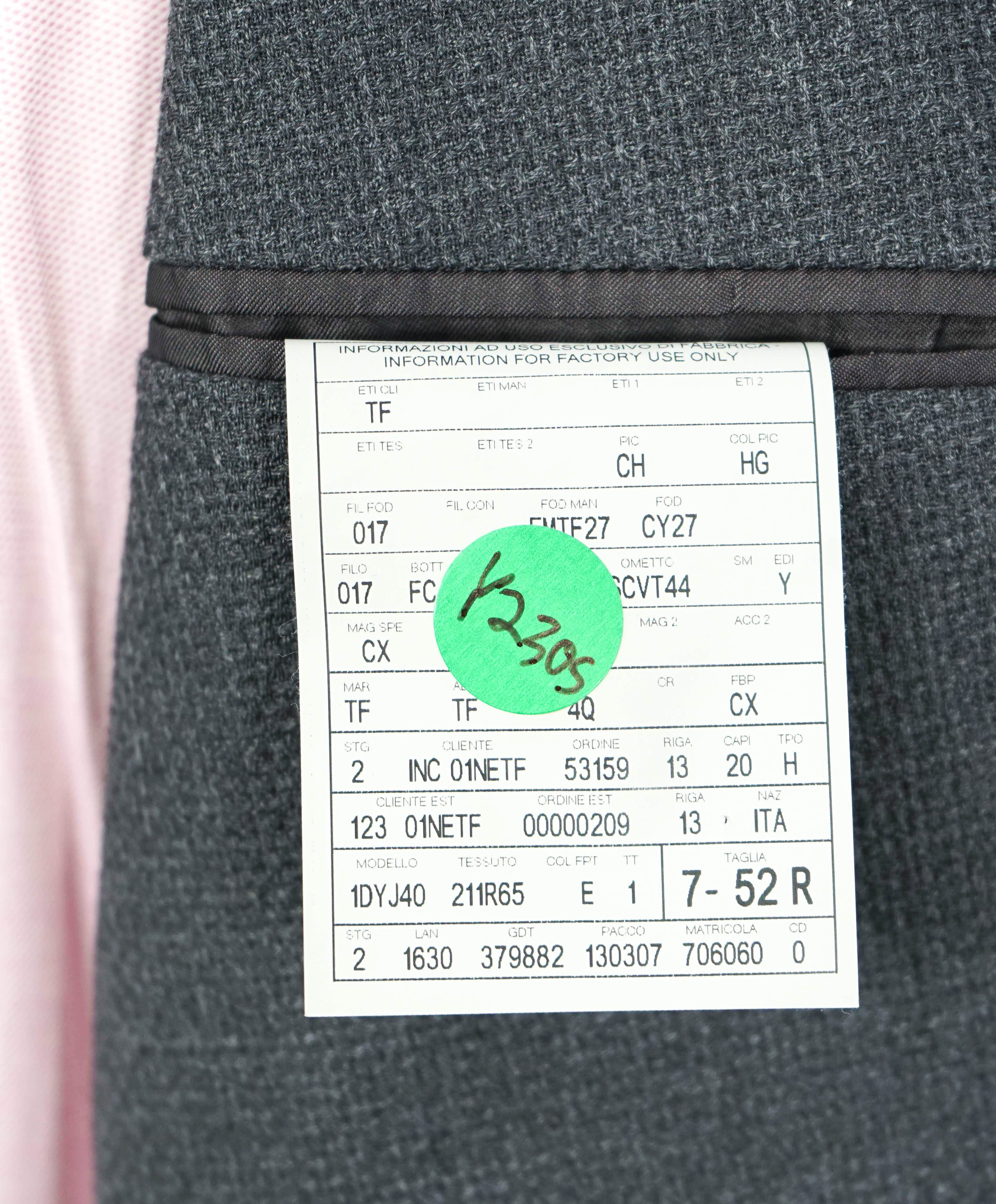 $4,070 TOM FORD - "O'Connor" Notch Lapel Royal Unlined Patch Pocket Blazer - 42R (52EU)