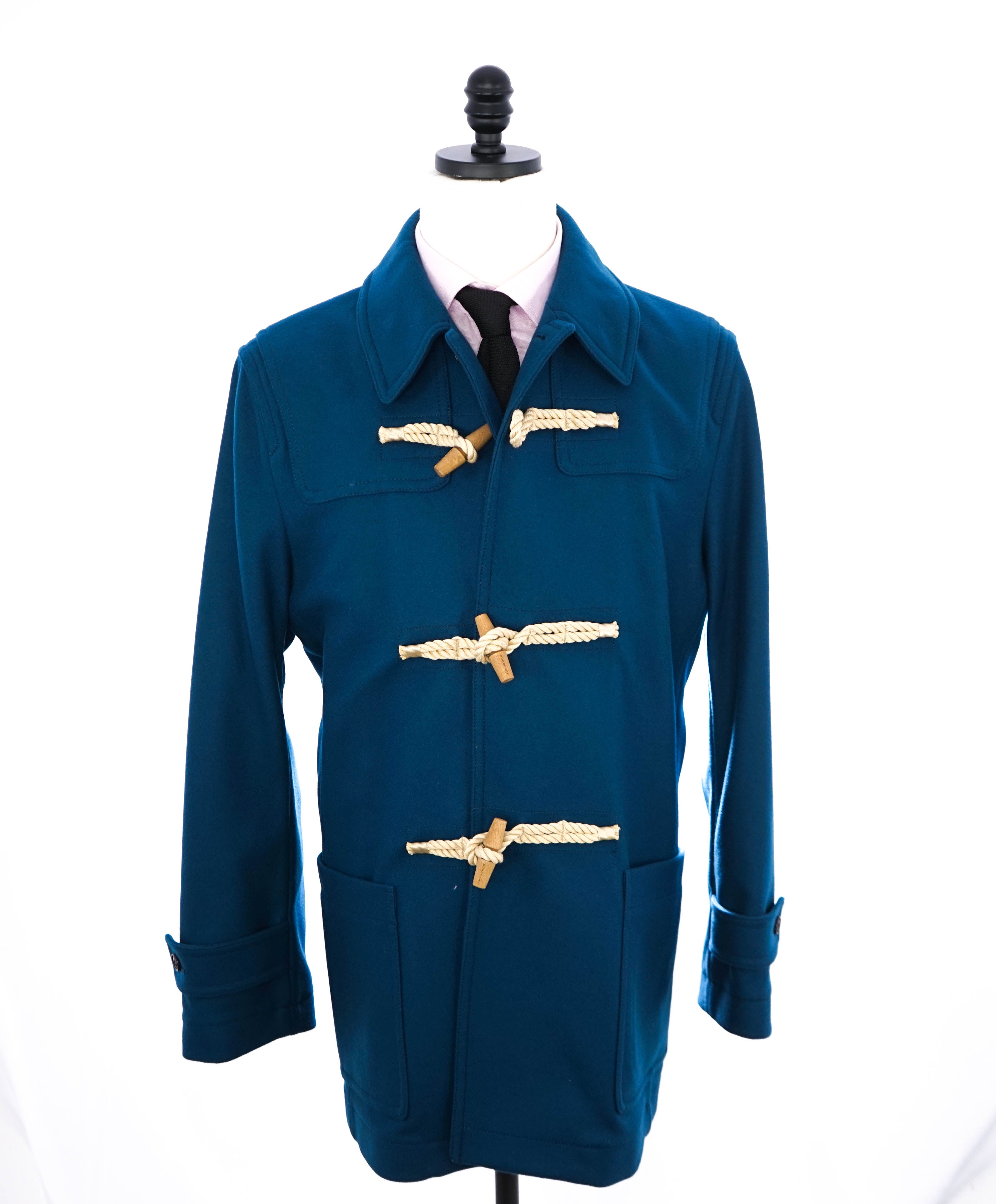 BURBERRY - CASHMERE/WOOL Blend Engraved Toggle Blue Coat - M