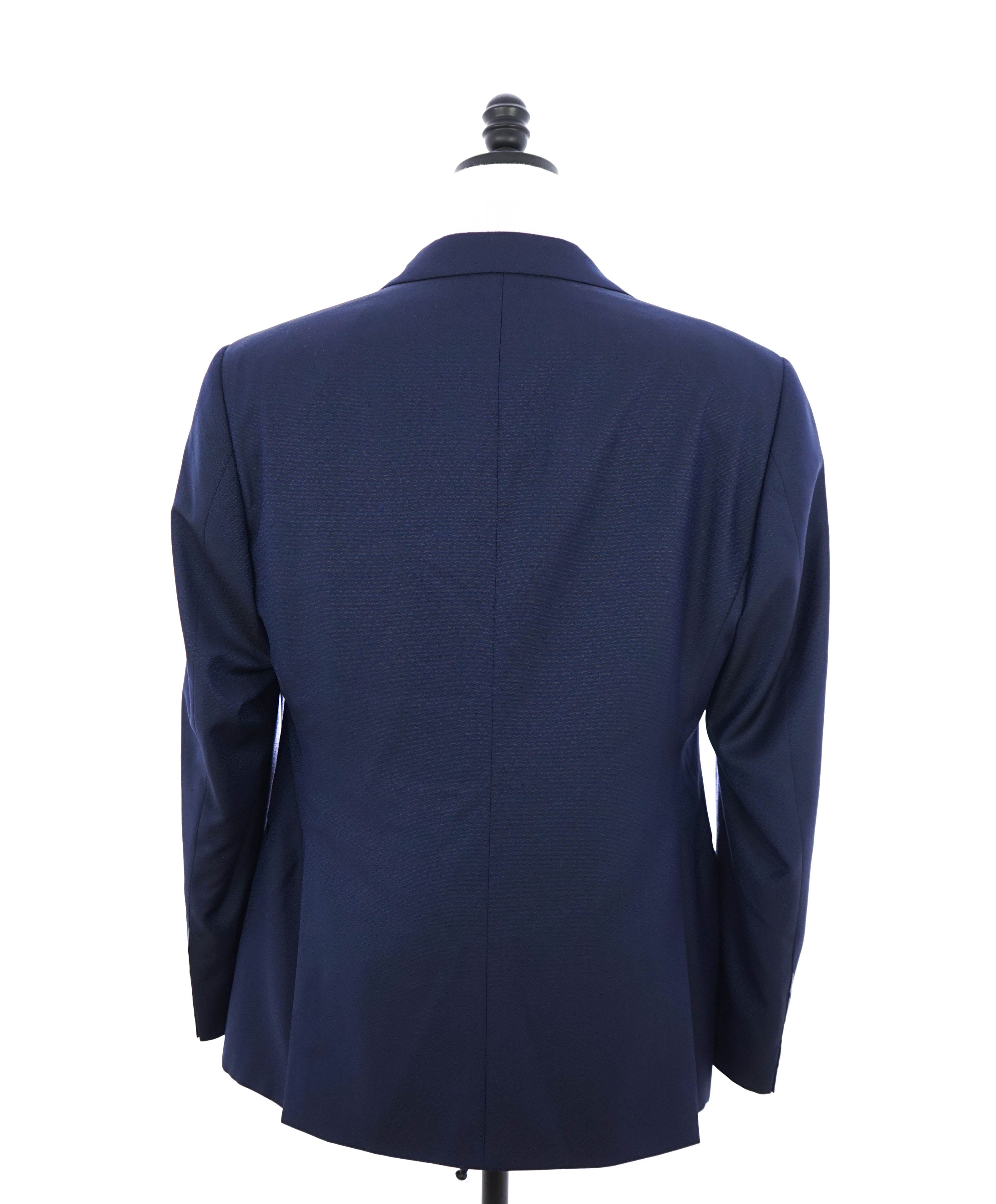$3,995 GIORGIO ARMANI - "SOFT" Blue SILK LINED Peak Lapel Tuxedo - 42R