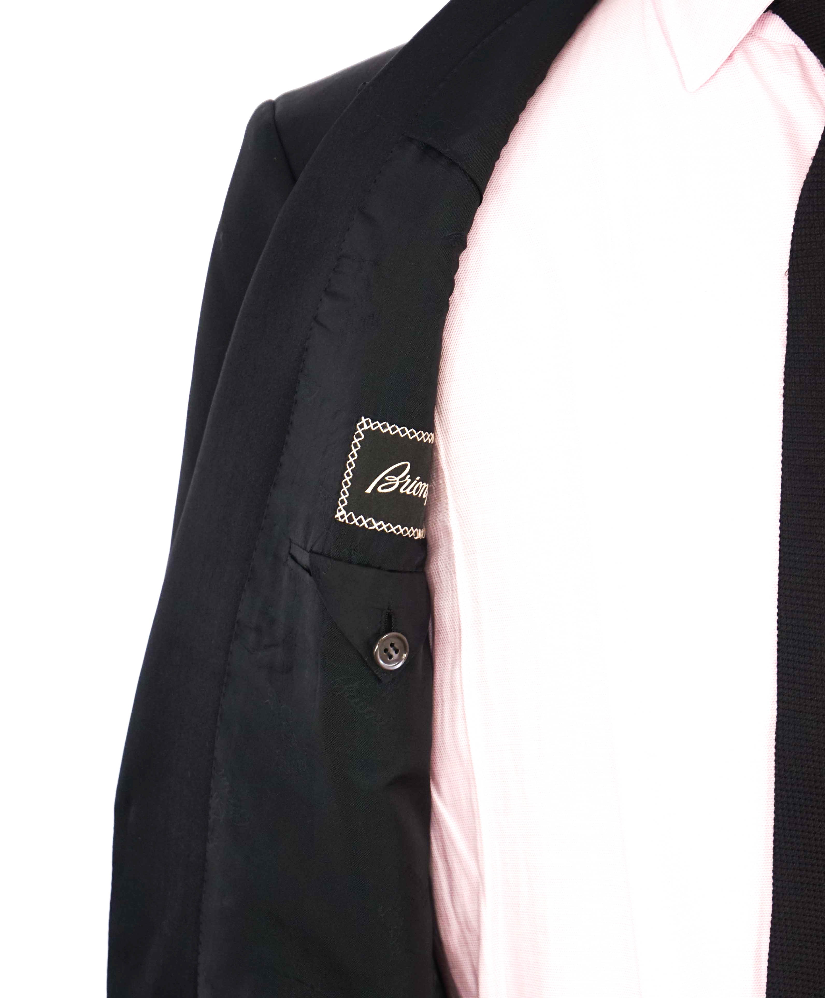 $5,995 BRIONI - *CELEB FAV* Hand Made In ITALY Black Peak Tuxedo Dinner JACKET - 42R