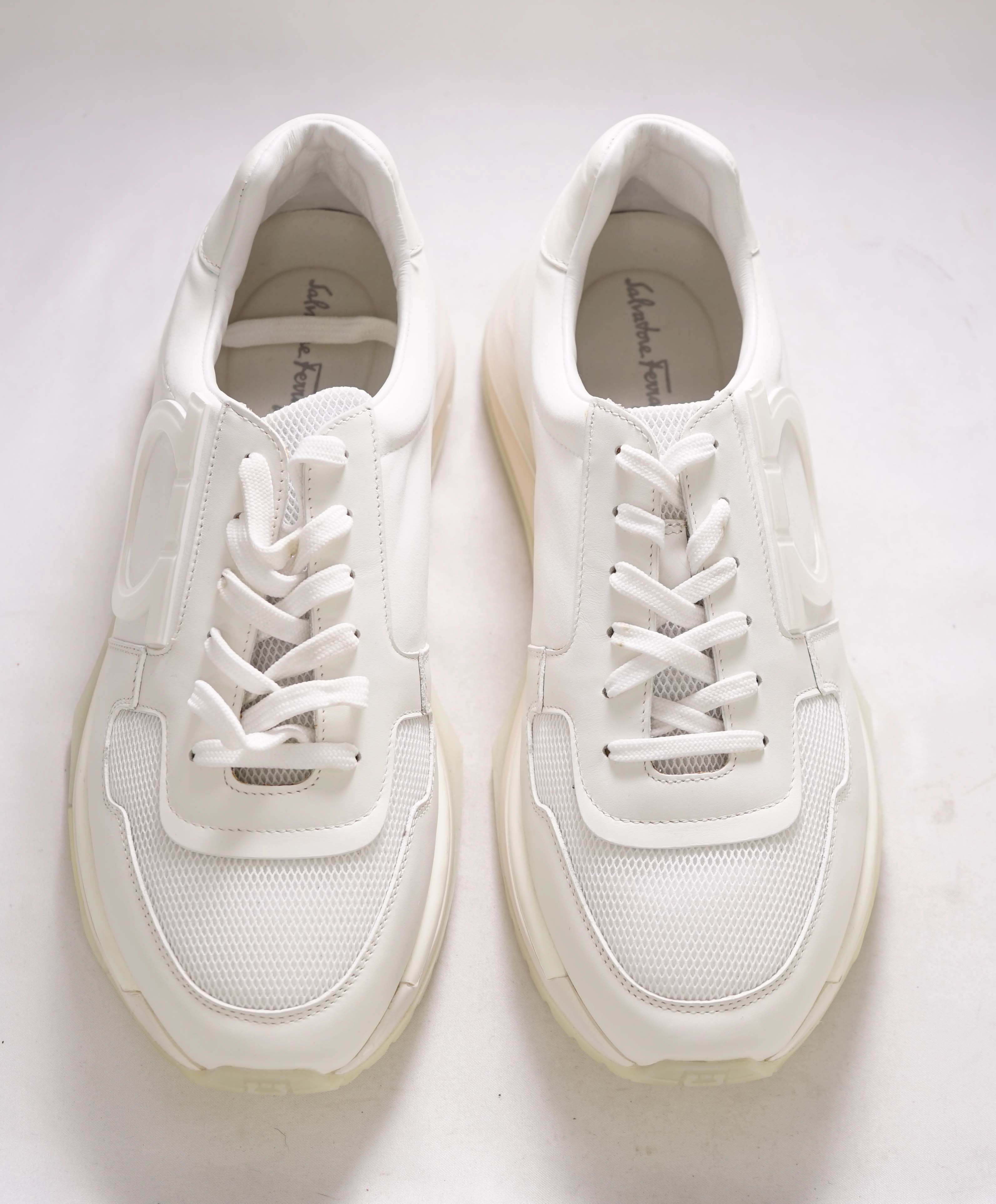 スニーカー Salvatore Ferragamo White Leather And Mesh Bay Man Sneakers Salvatore Ferragamo White Leather And Mesh Bay Man Sneakers