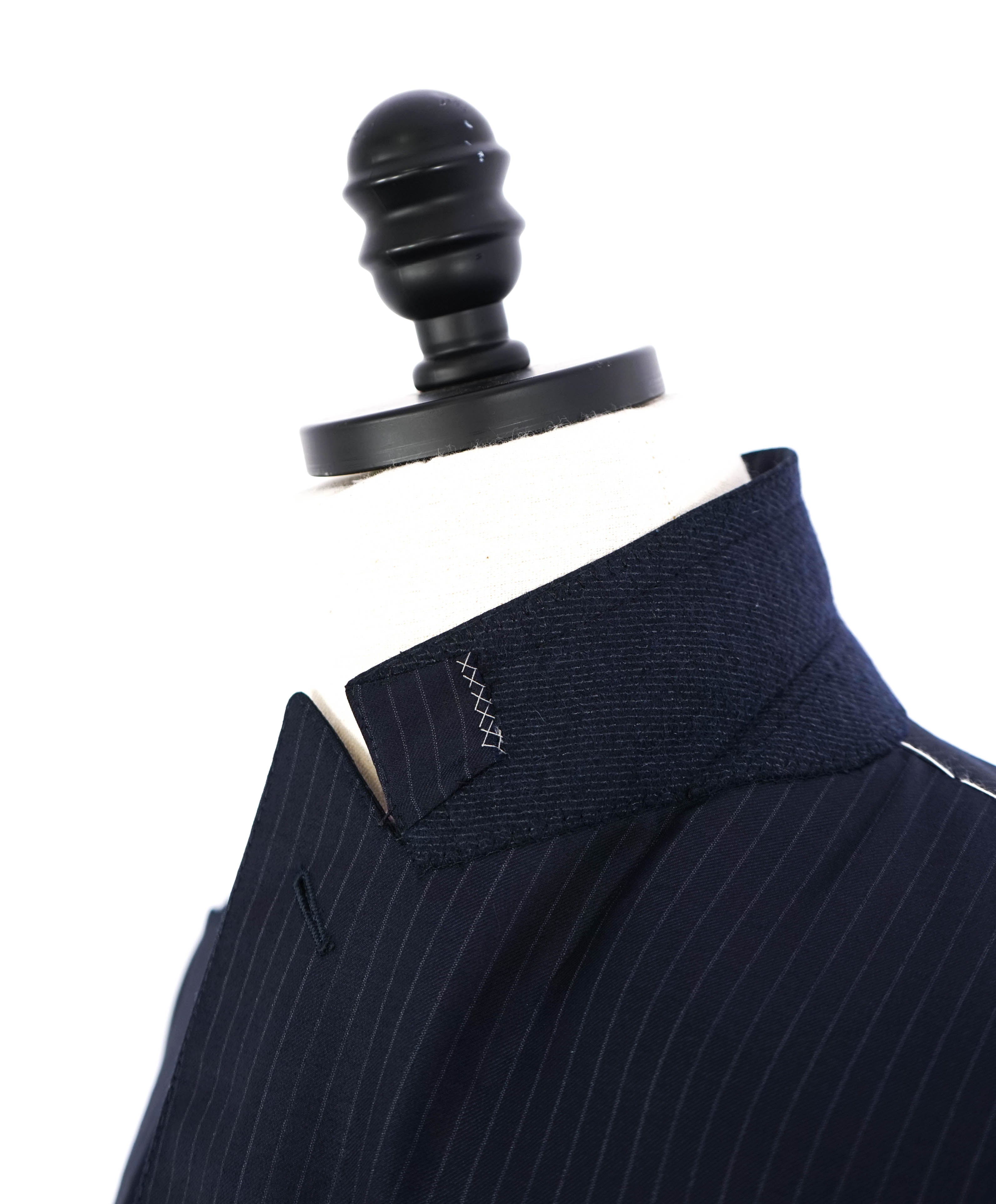 $3,000 ERMENEGILDO ZEGNA - "Manhattan" "MultiSeason" Wide Peak Lapel Suit - 38R