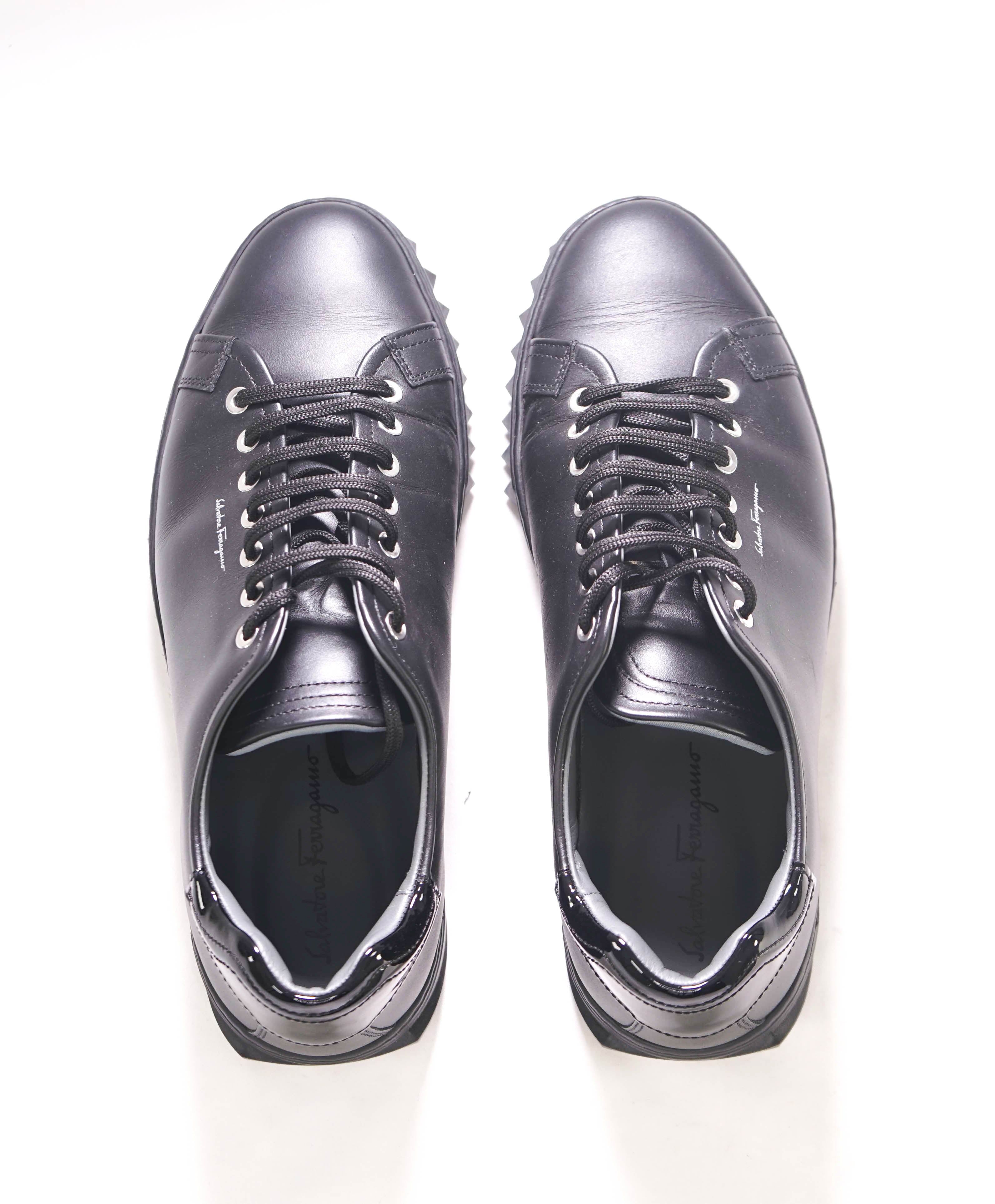 $750 SALVATORE FERRAGAMO - *Rhinoceros* Black Gancini Sneaker - 8.5 US
