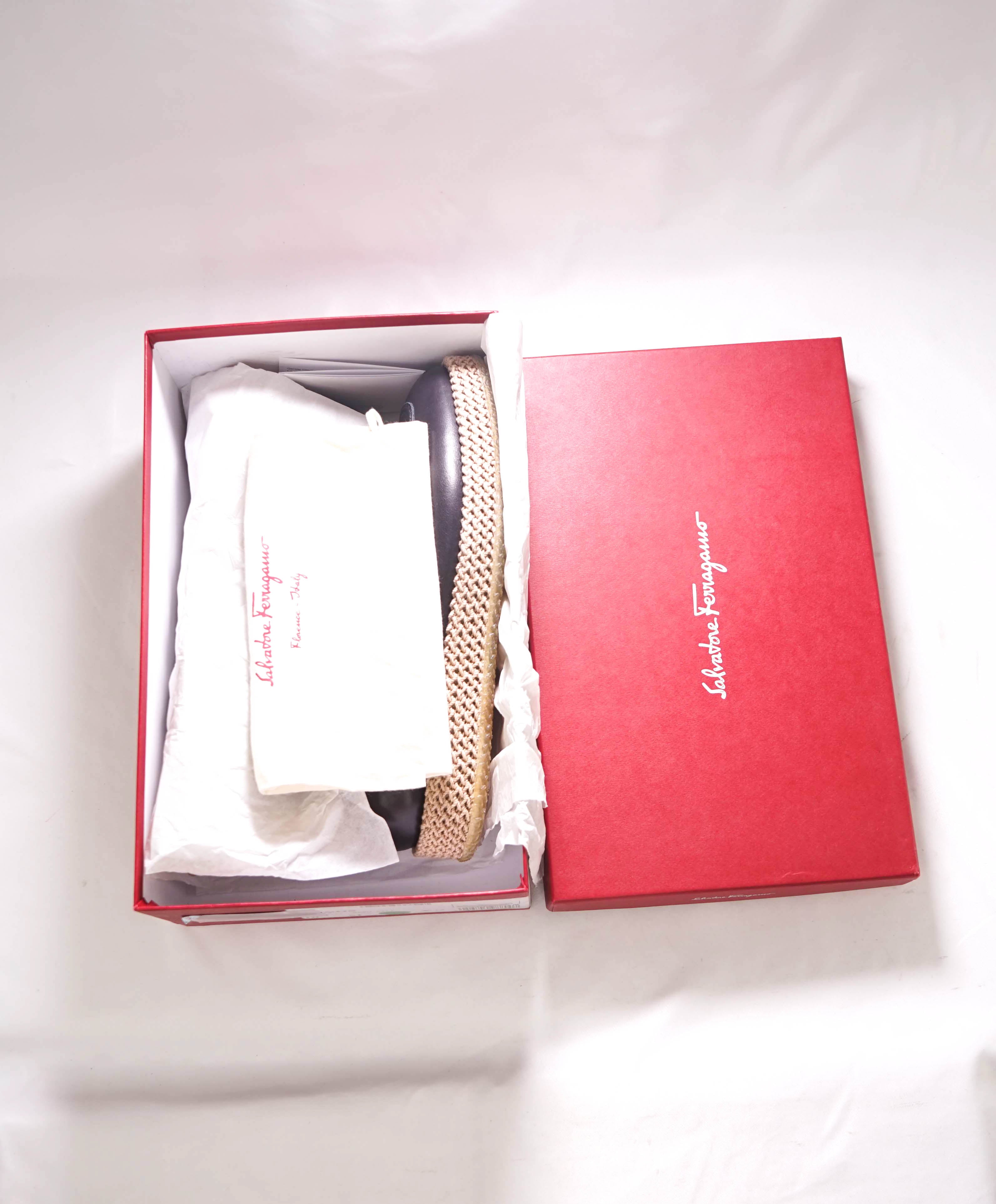 $895 SALVATORE FERRAGAMO - *ARINOS* Black Espadrille Woven Summer Loafer/Sneaker - 10 M US