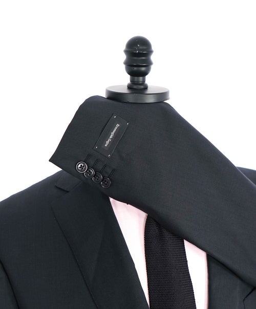 ERMENEGILDO ZEGNA - "MULTISEASON" Closet Staple Textured Solid Black Suit - 48R