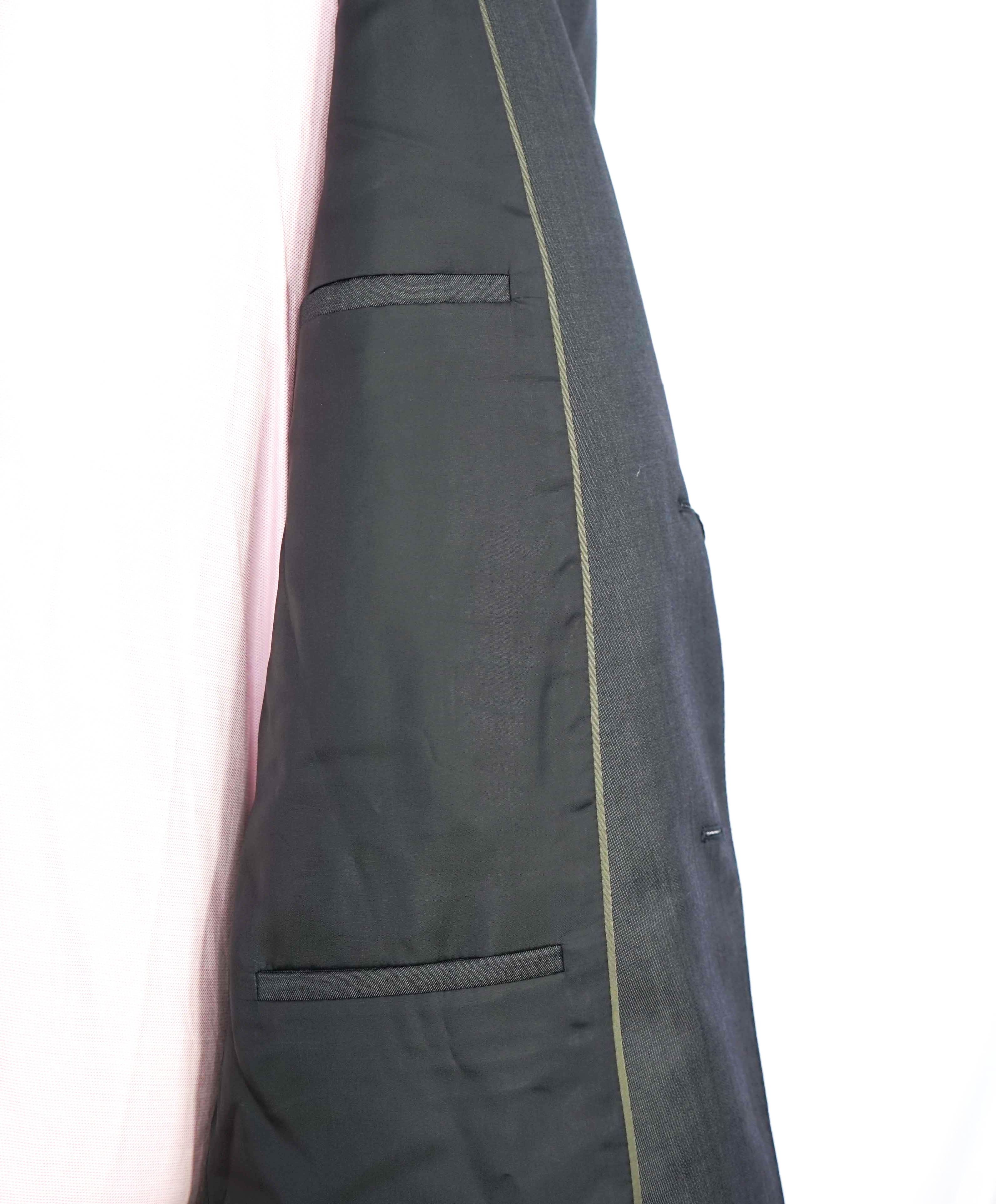 Z ZEGNA - MOHAIR/WOOL Blend Gray Slim Wool Suit - 34S US (44EU)
