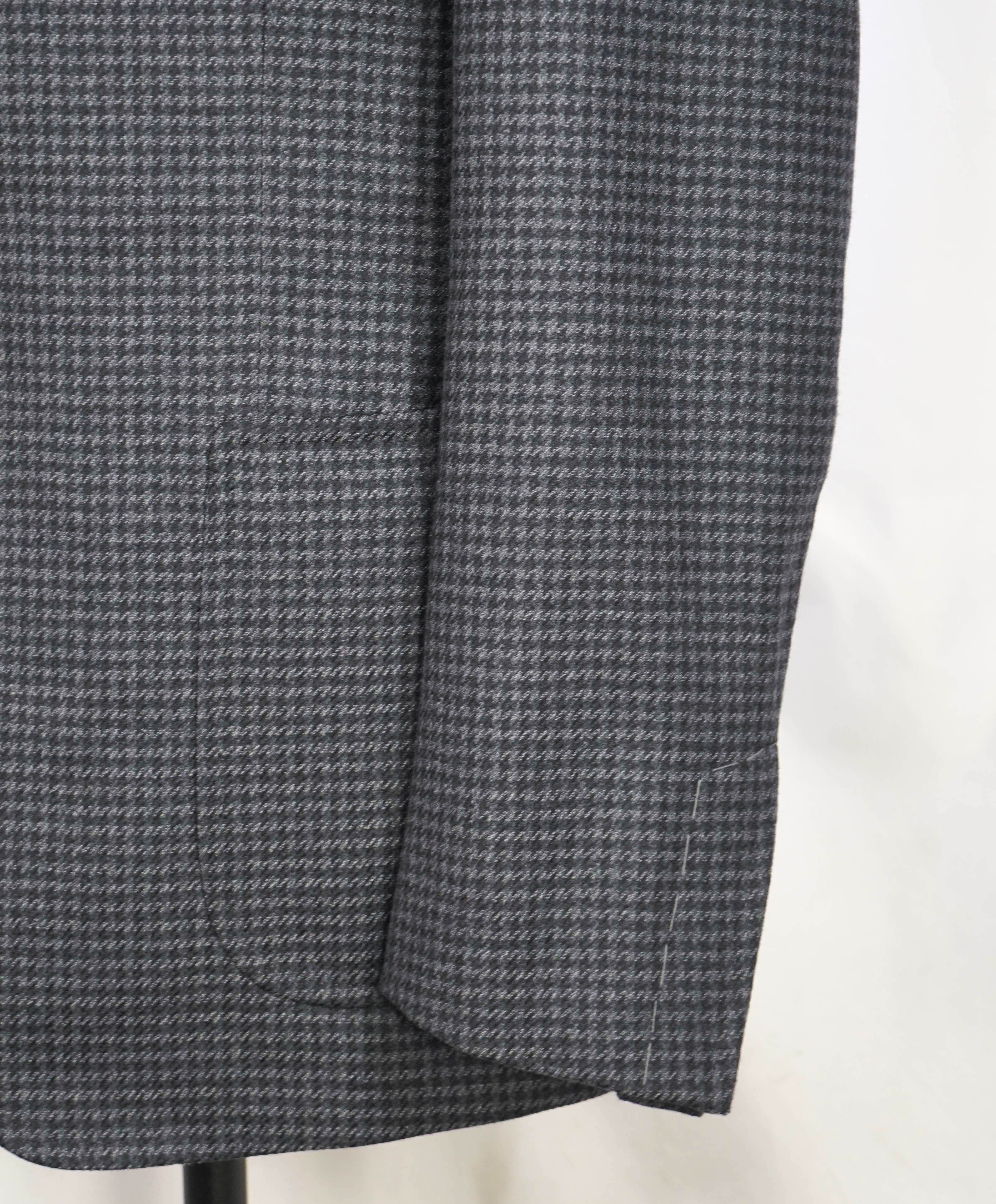 $4,070 TOM FORD - "SHELTON" Houndstooth Gray Patch Pocket Blazer Jacket - 42R