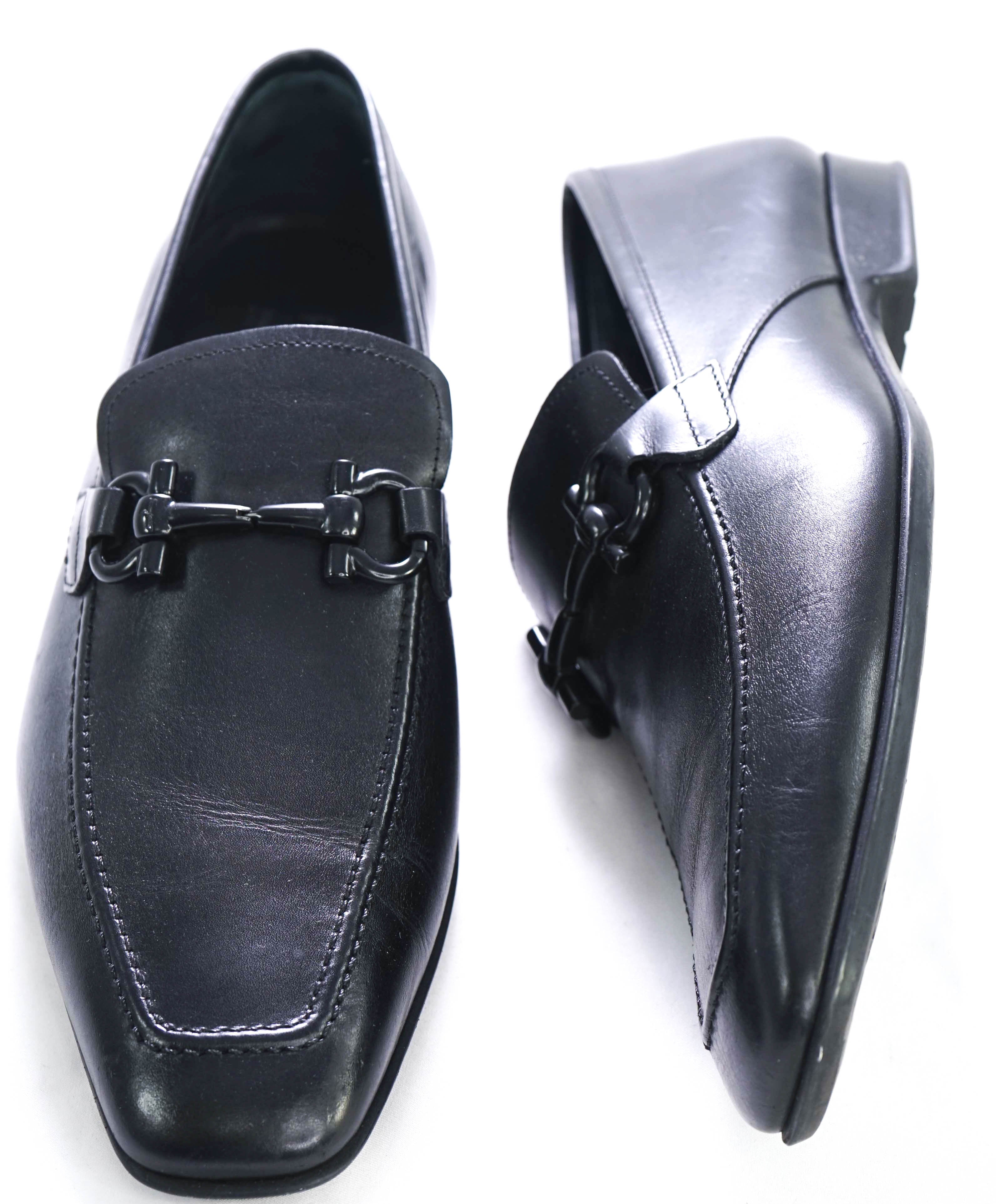 $700 SALVATORE FERRAGAMO -  Black On Black Gancini Leather Loafer- 11 EE