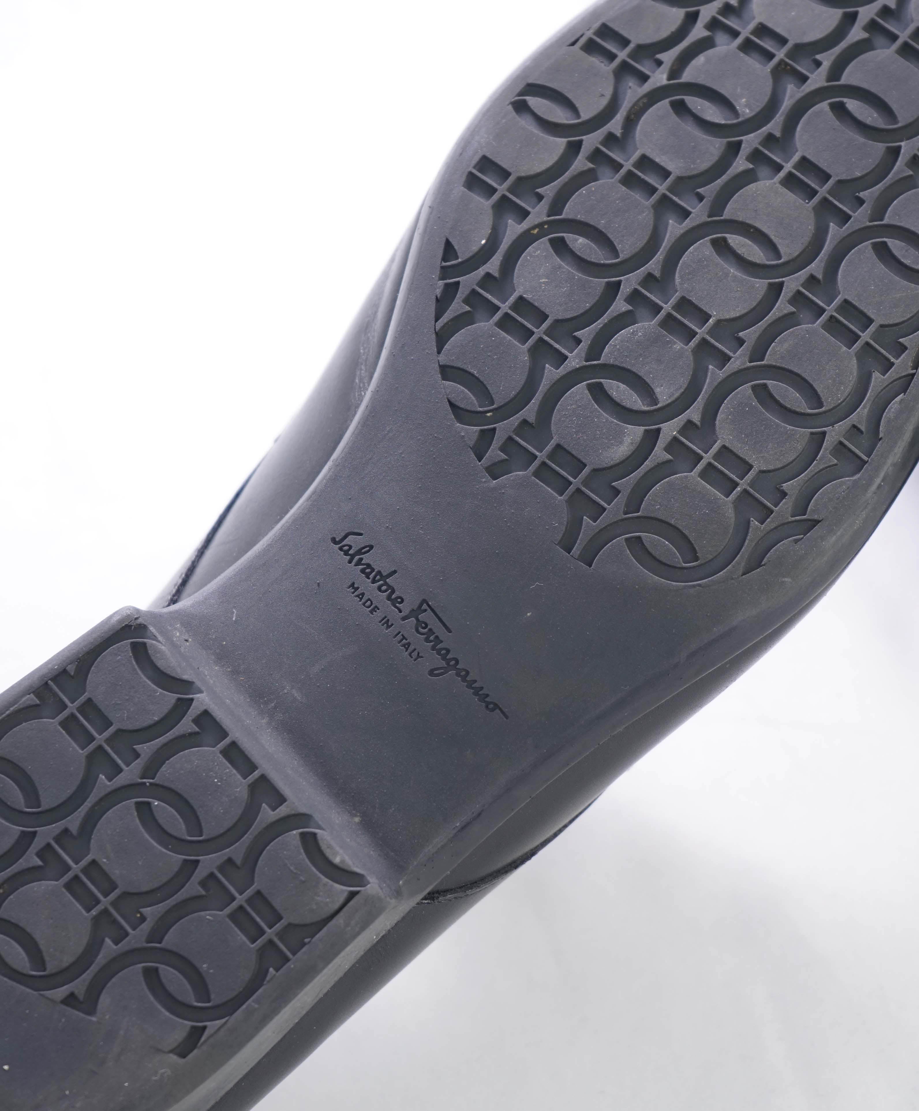 $700 SALVATORE FERRAGAMO -  Black On Black Gancini Leather Loafer- 11 EE