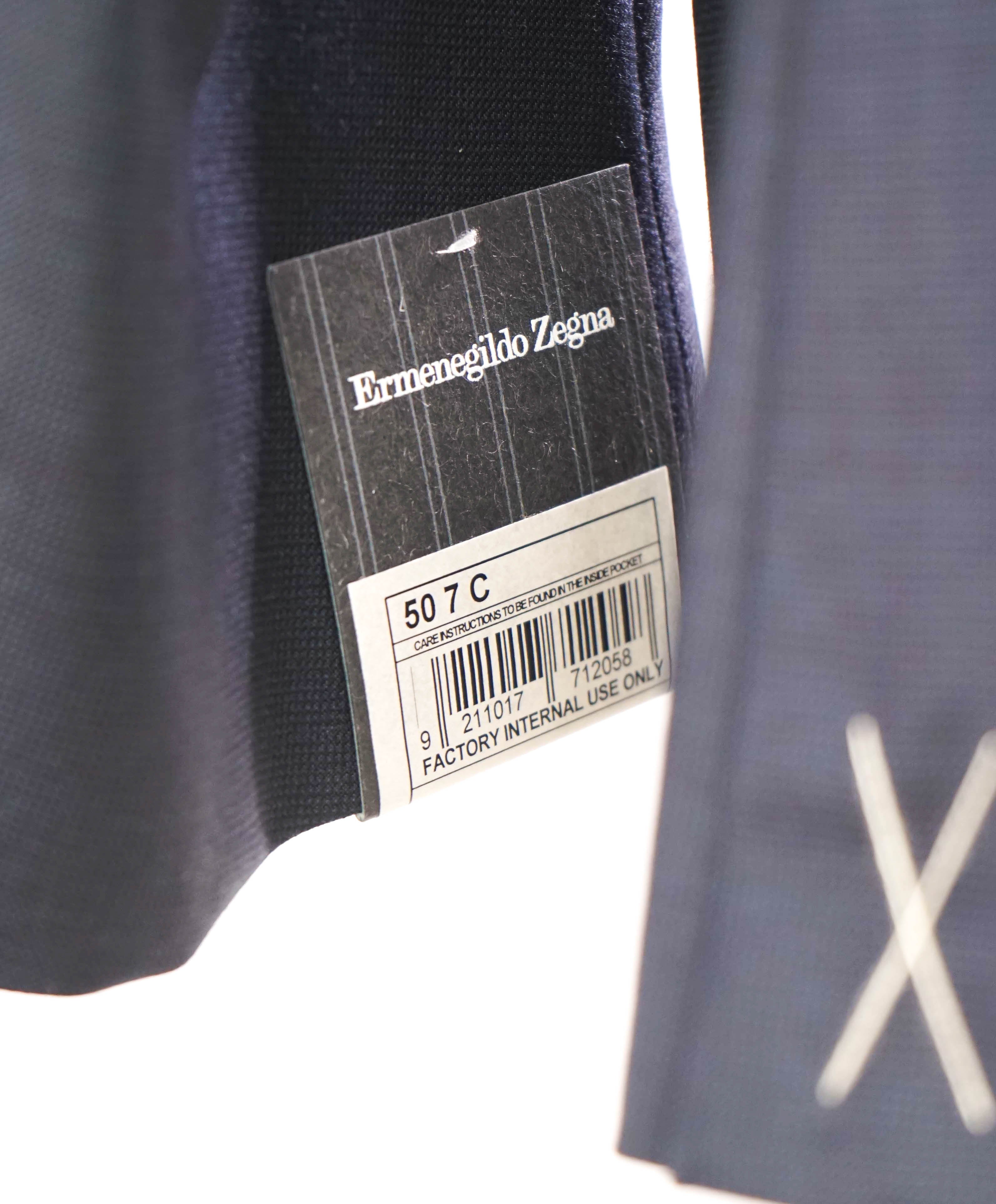 $3,250 ERMENEGILDO ZEGNA -"TROFEO" Navy Blue Birdseye Blazer - 40S
