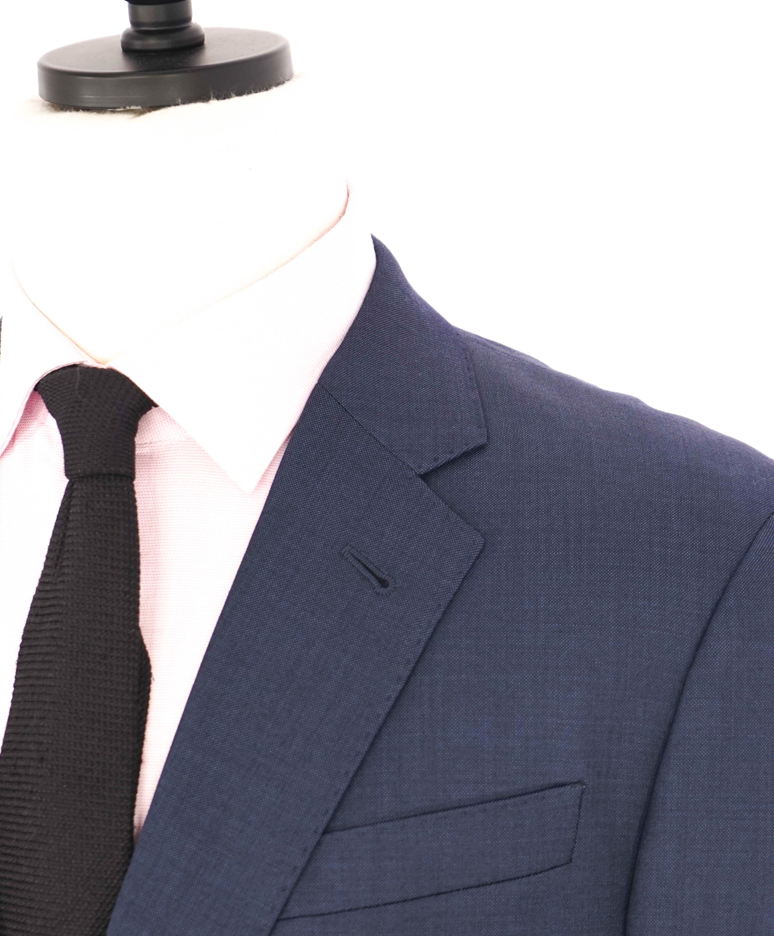 $3,795 GIORGIO ARMANI - "SOFT" Navy Blue Notch Lapel SUPER 150's Suit - 42S