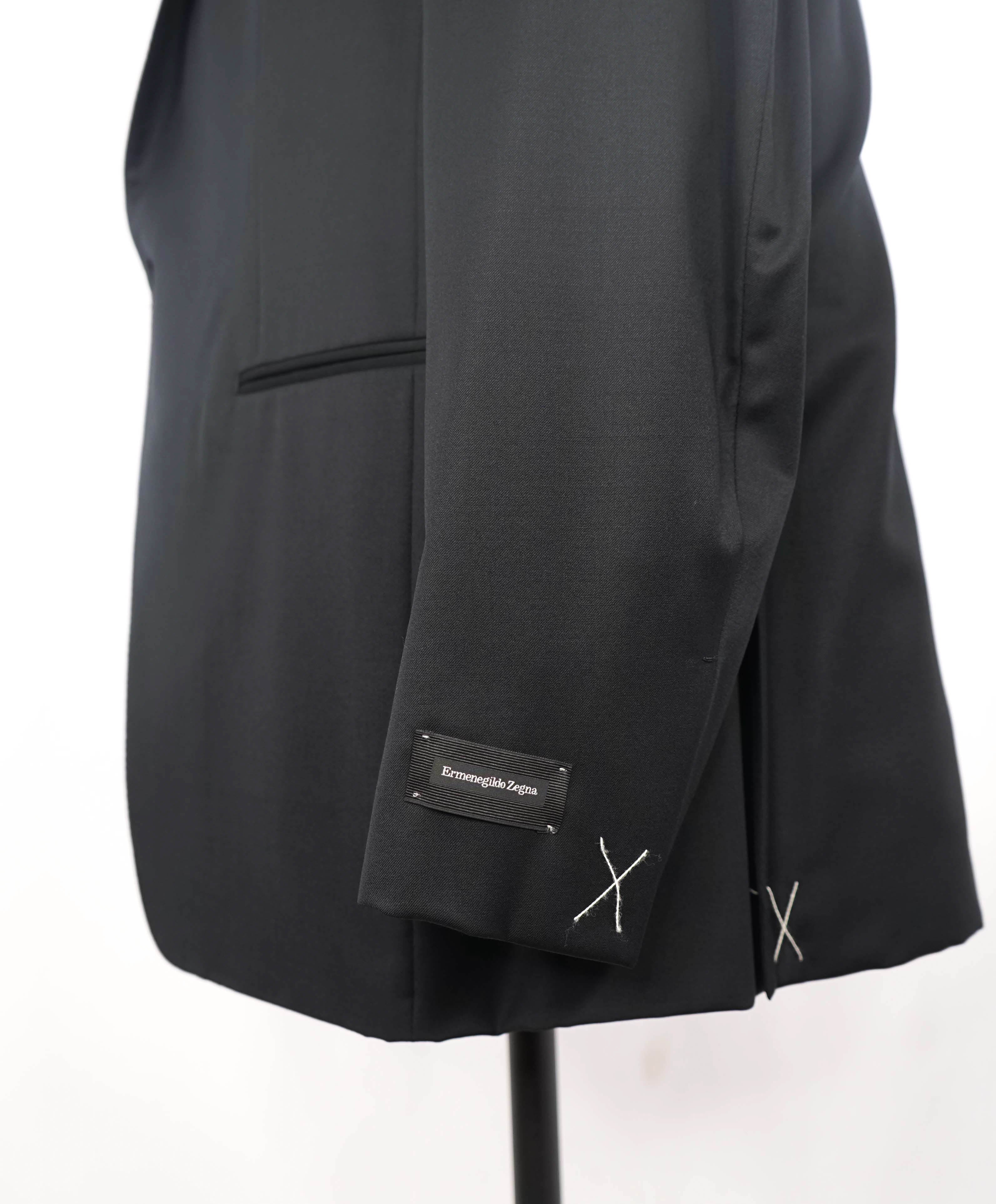 $3,995 ERMENEGILDO ZEGNA - PEAK LAPEL Black Wool Tuxedo- 46R