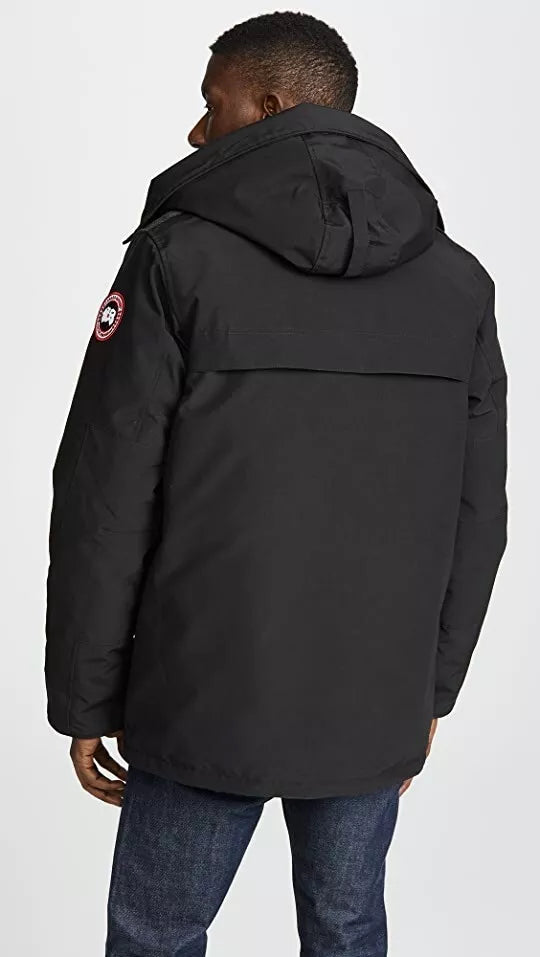 $1,250 CANADA GOOSE - 