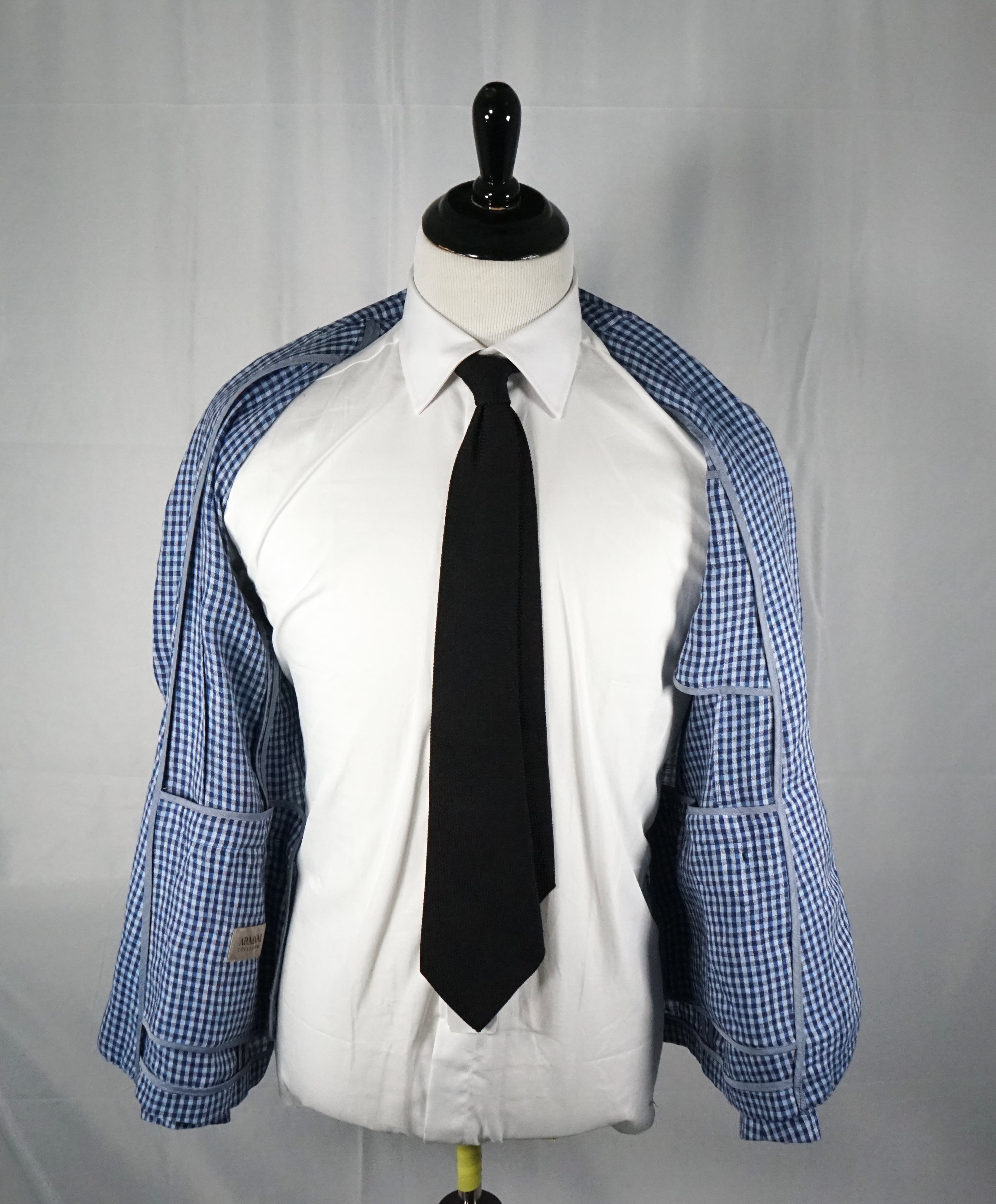 ARMANI COLLEZIONI -Blue & Navy Plaid Check Ultra Light Linen Blazer - 40R