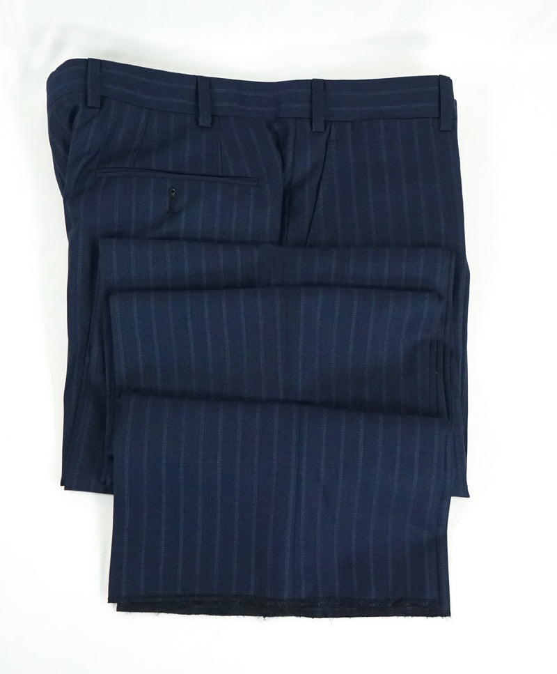 ARMANI COLLEZIONI - “Su Misura” ITALY Wool Bold Stripe Slim Suit - 38R