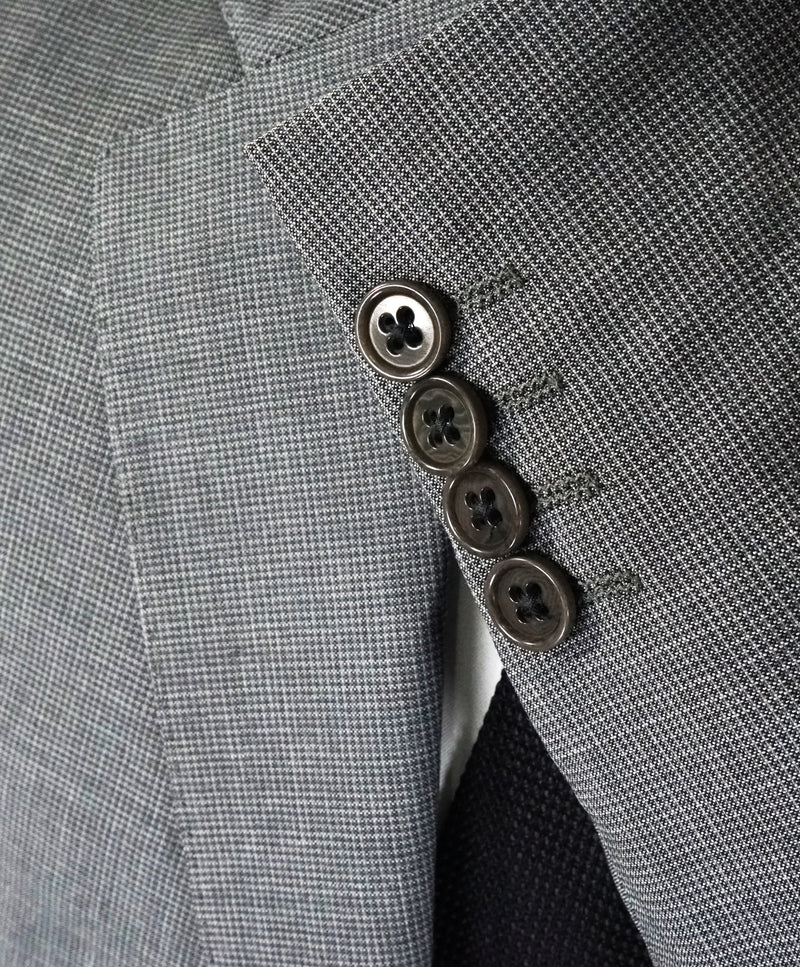 ARMANI COLLEZIONI - “G Line” Gray Micro Check Plaid Notch Lapel Suit - 40R