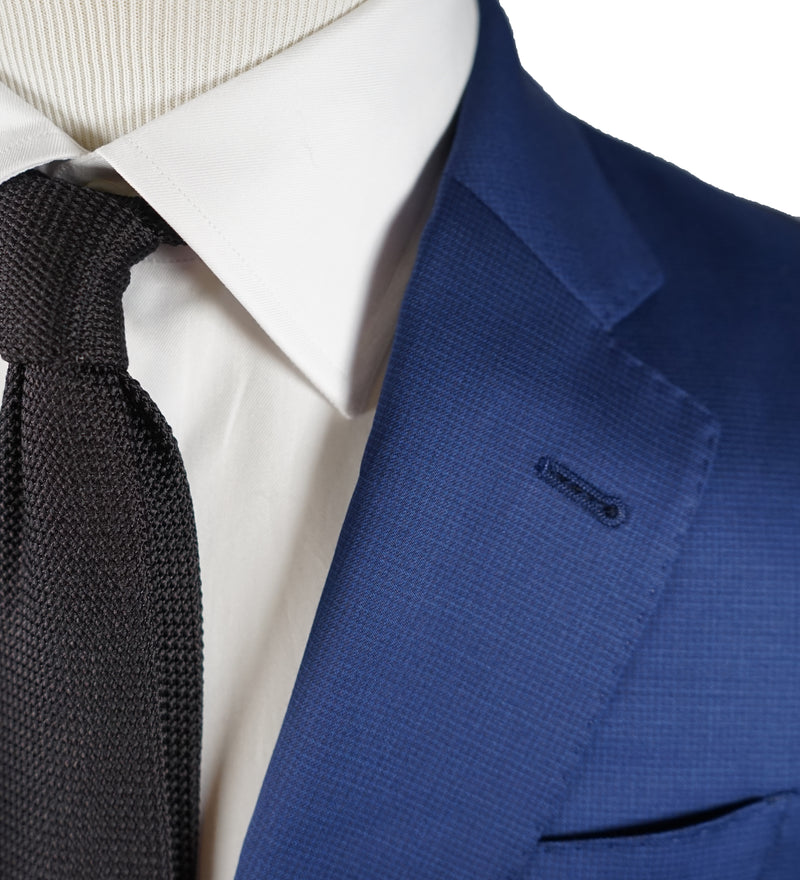 ARMANI COLLEZIONI - “G Line” Micro-Check Basket Weave Blue Suit - 40R