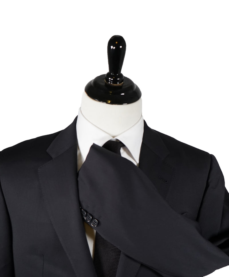 ARMANI COLLEZIONI - “G Line” Natural Stretch Solid Navy Suit - 44R