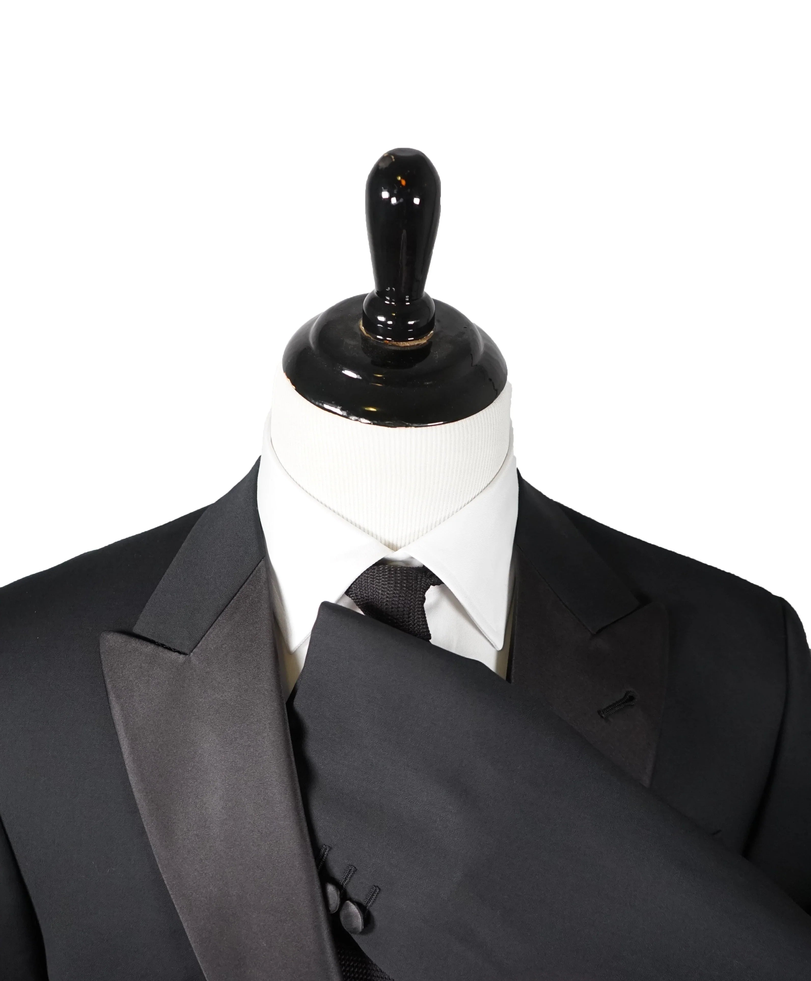 $2,095 ARMANI COLLEZIONI - “G Line” Wide Peak Lapel Tuxedo Suit - 44R