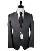 ARMANI COLLEZIONI - “METROPOLITAN” Slim Gray Textured Suit - 44R