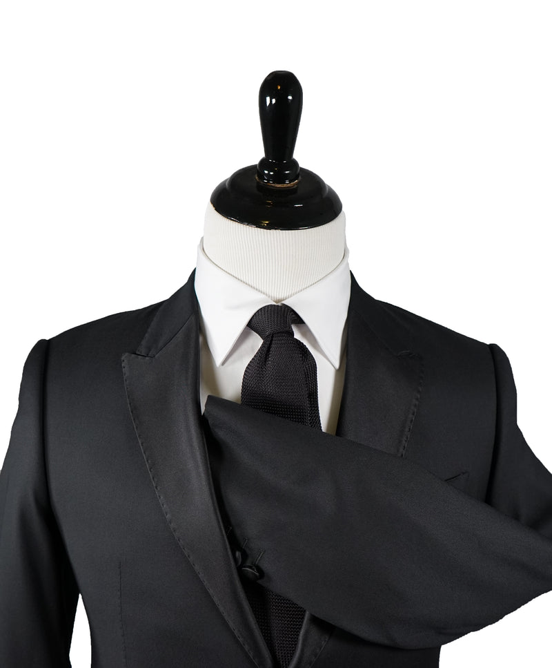 ARMANI COLLEZIONI - “M Line” Black Textured Fabric Tuxedo Suit - 38S