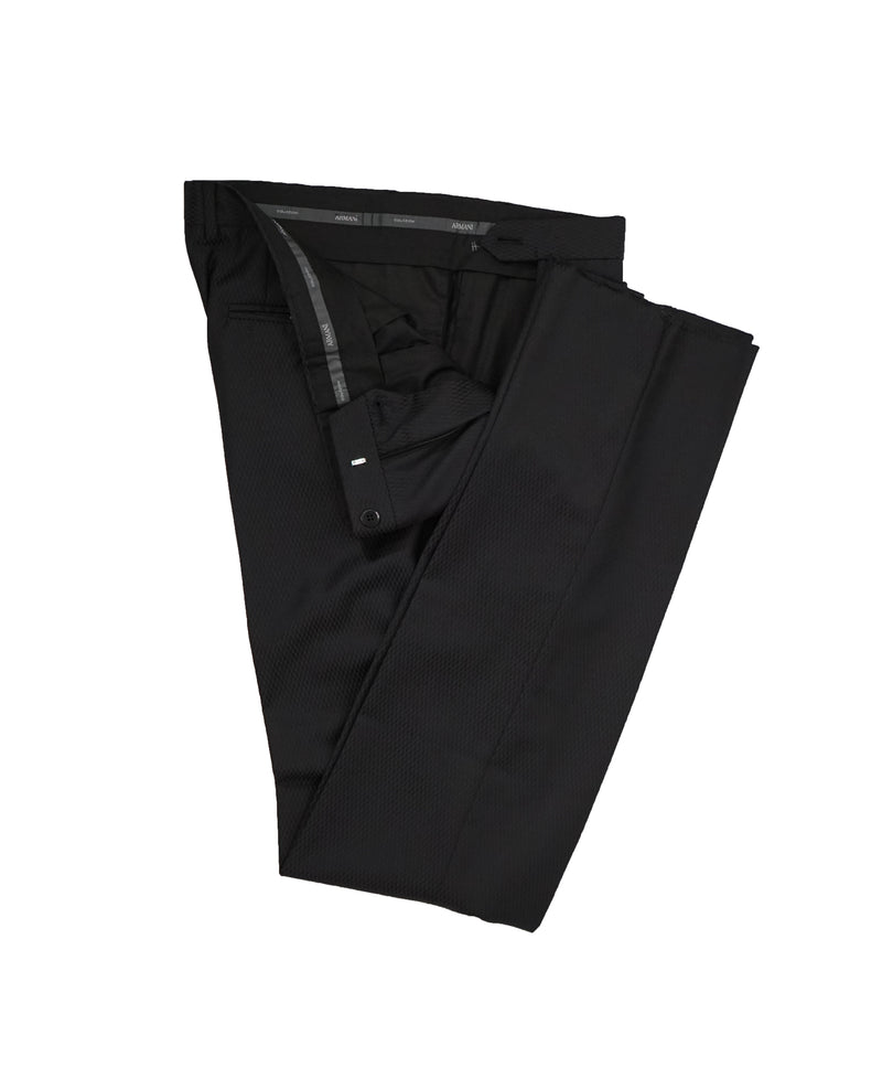 ARMANI COLLEZIONI - “M Line” Slim Black Textured Geometric Fabric Suit - 40R